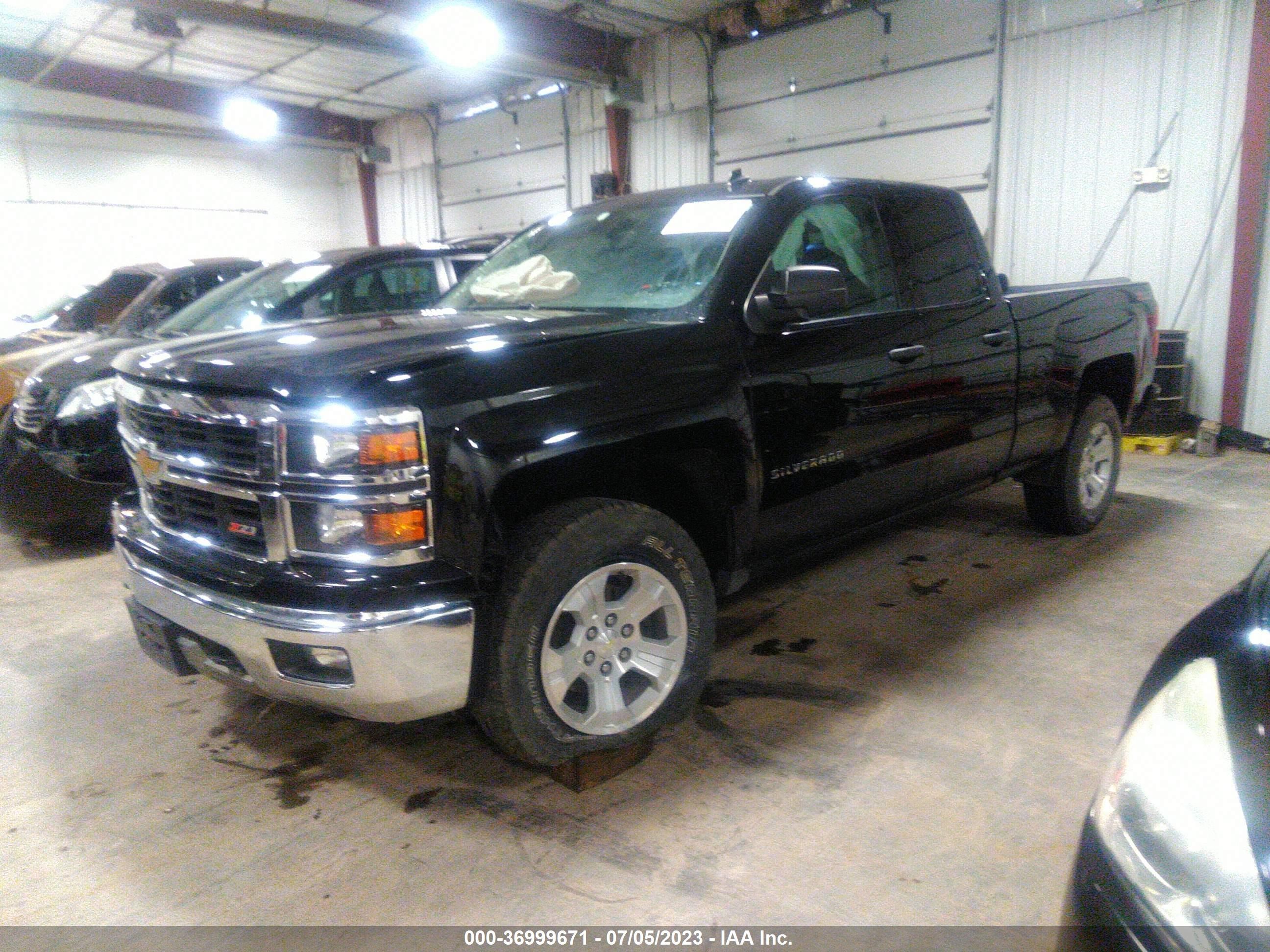 Photo 1 VIN: 1GCVKREC2EZ333536 - CHEVROLET SILVERADO 