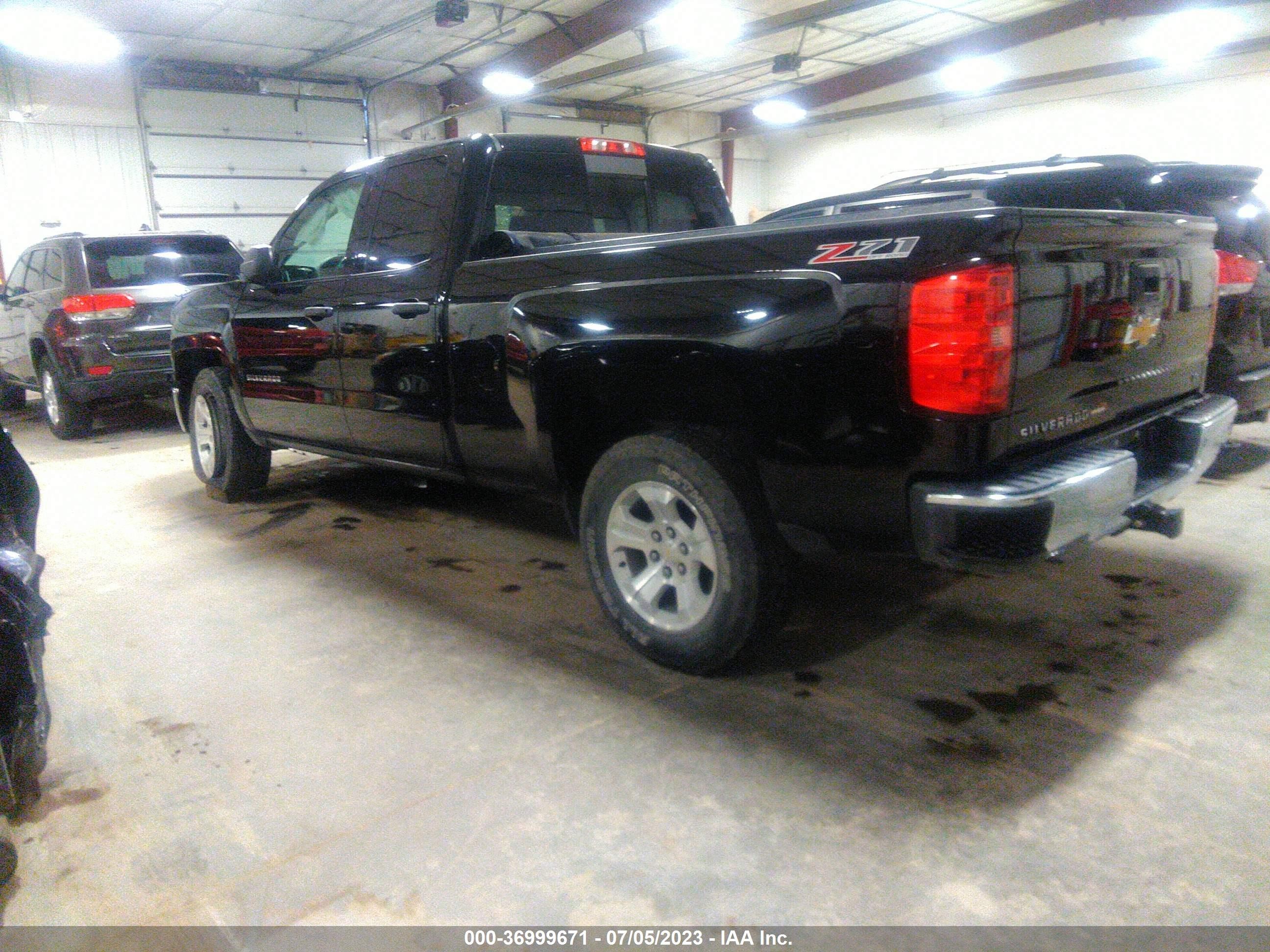 Photo 2 VIN: 1GCVKREC2EZ333536 - CHEVROLET SILVERADO 