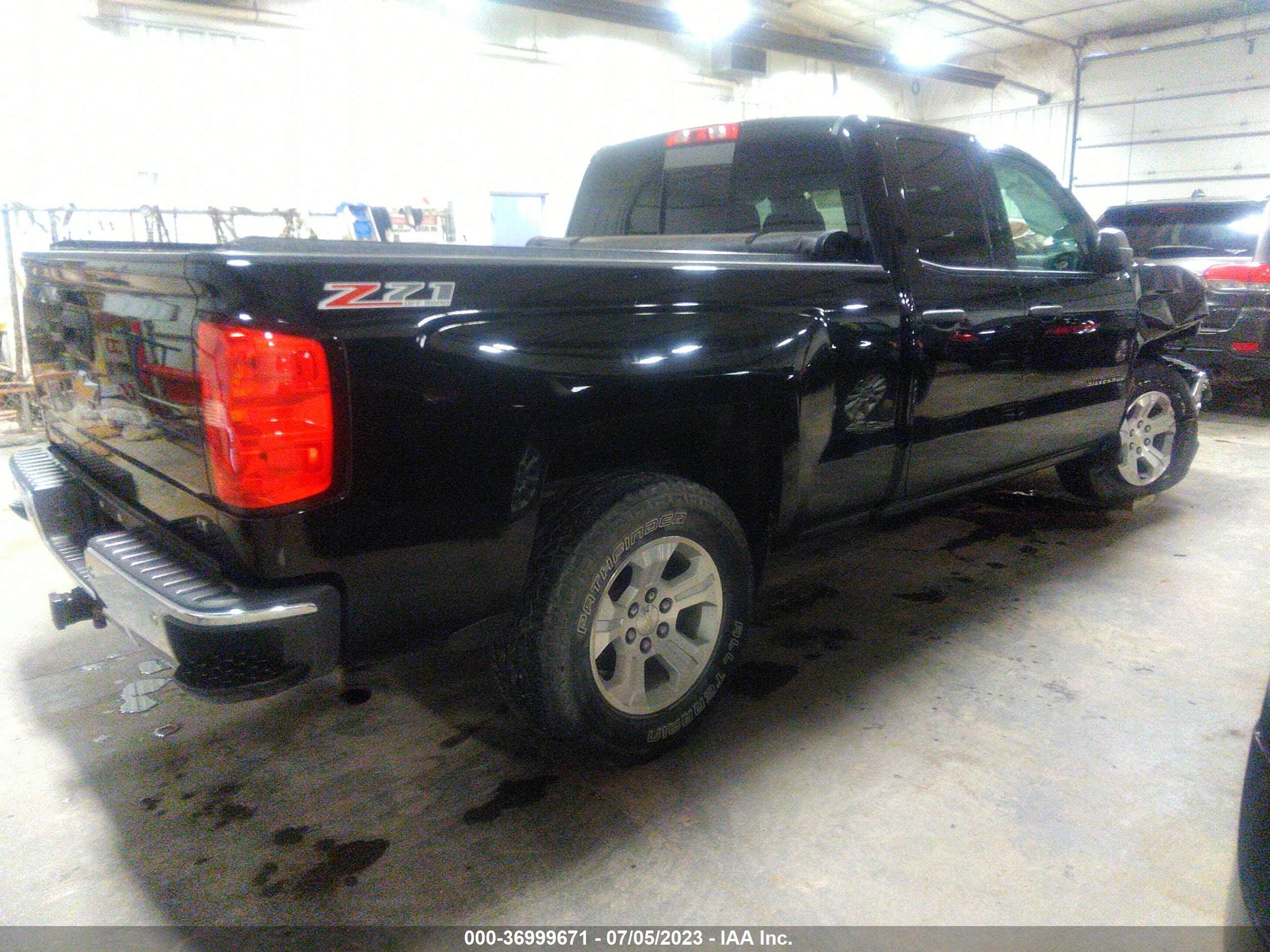 Photo 3 VIN: 1GCVKREC2EZ333536 - CHEVROLET SILVERADO 