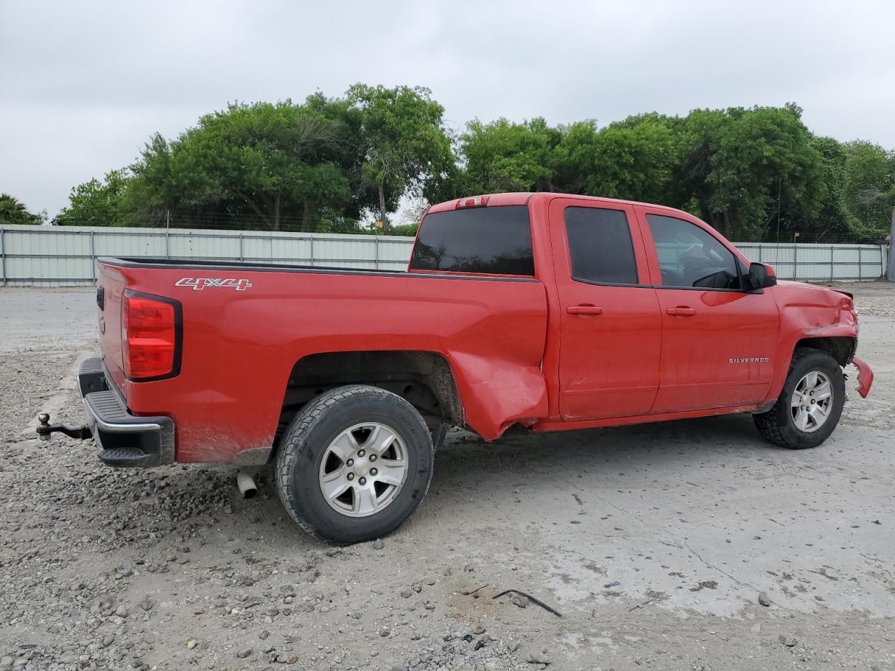 Photo 2 VIN: 1GCVKREC2FZ196843 - CHEVROLET SILVERADO 