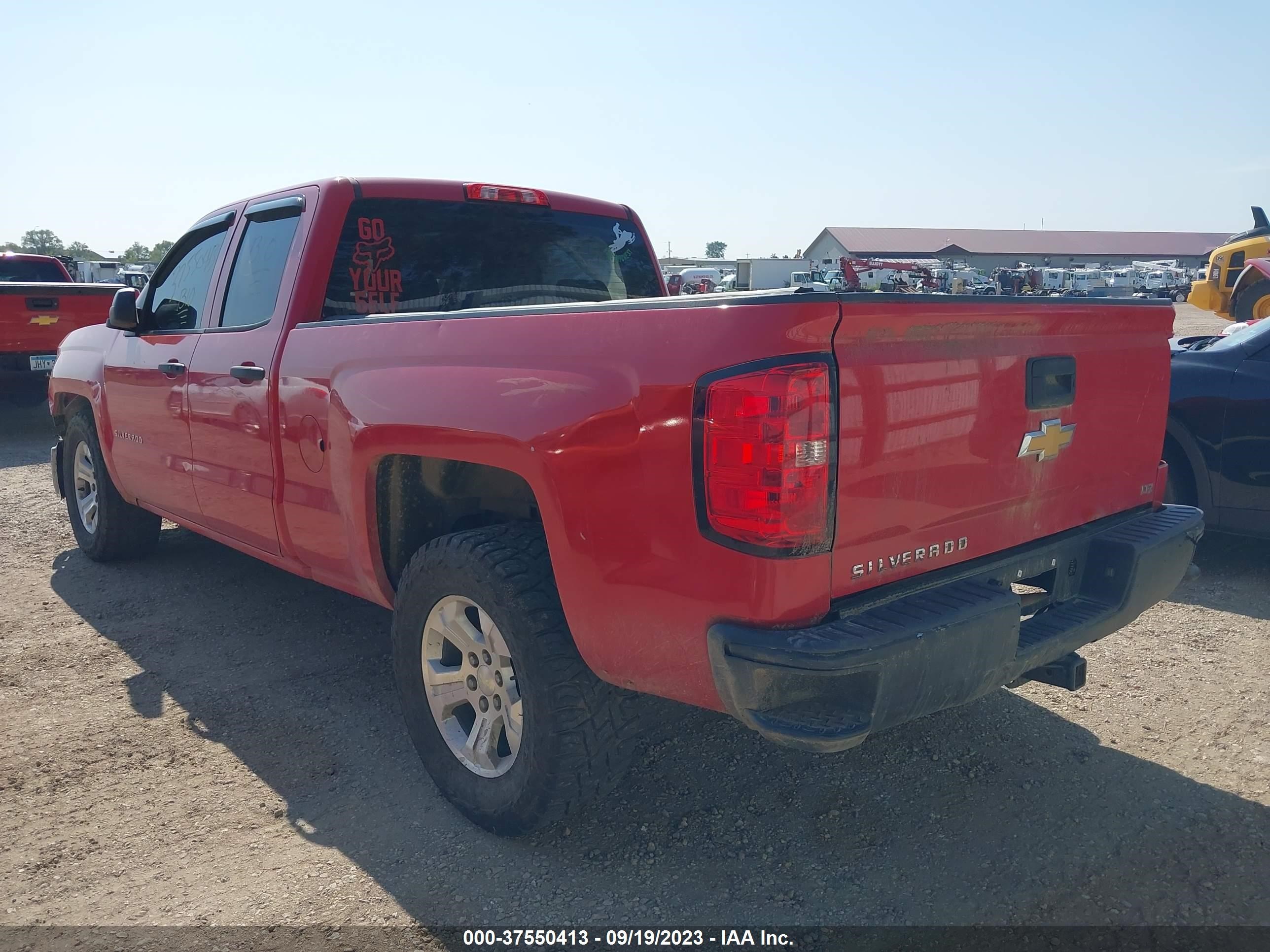 Photo 2 VIN: 1GCVKREC3EZ146256 - CHEVROLET SILVERADO 