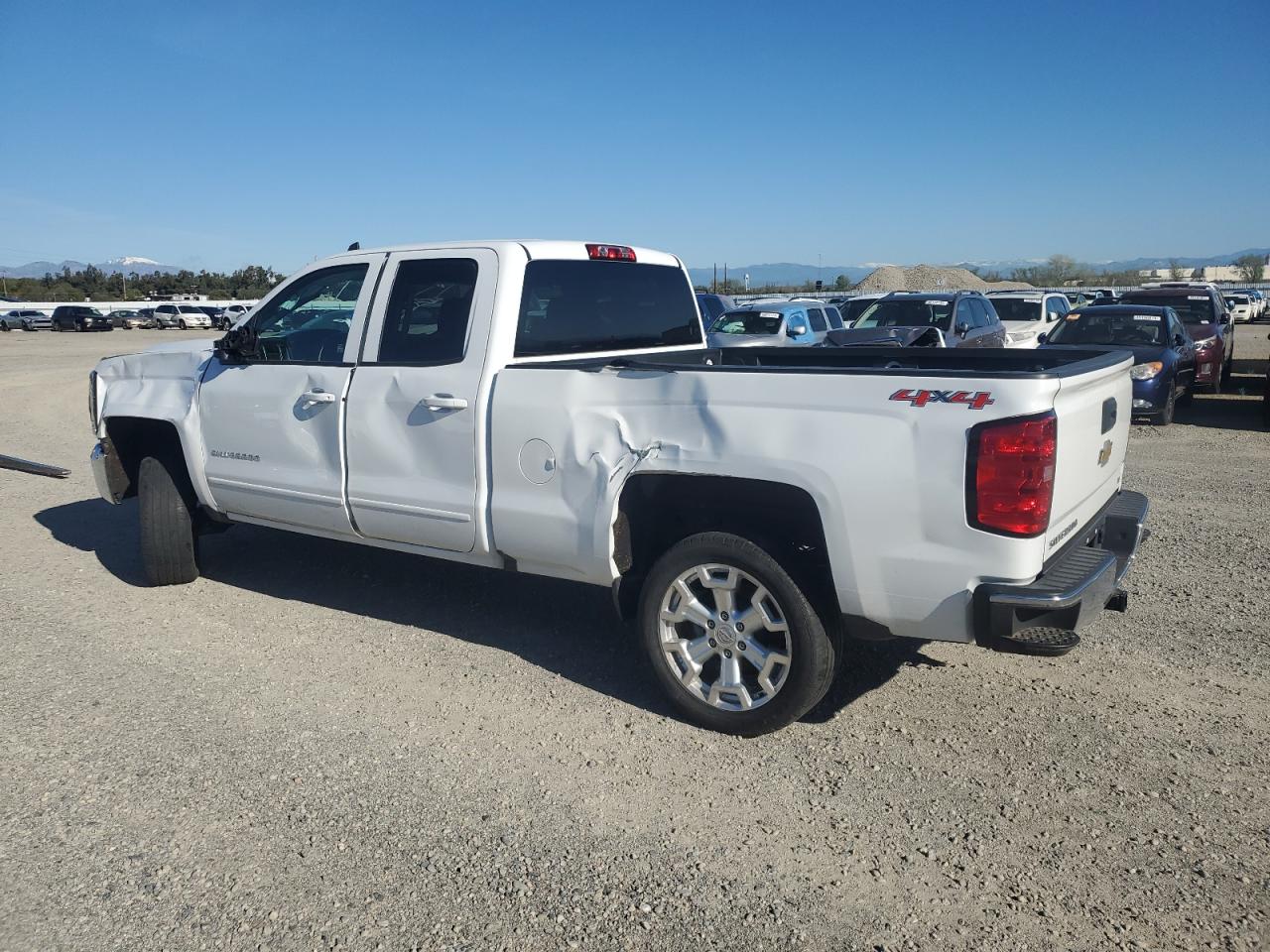 Photo 1 VIN: 1GCVKREC3GZ343205 - CHEVROLET SILVERADO 