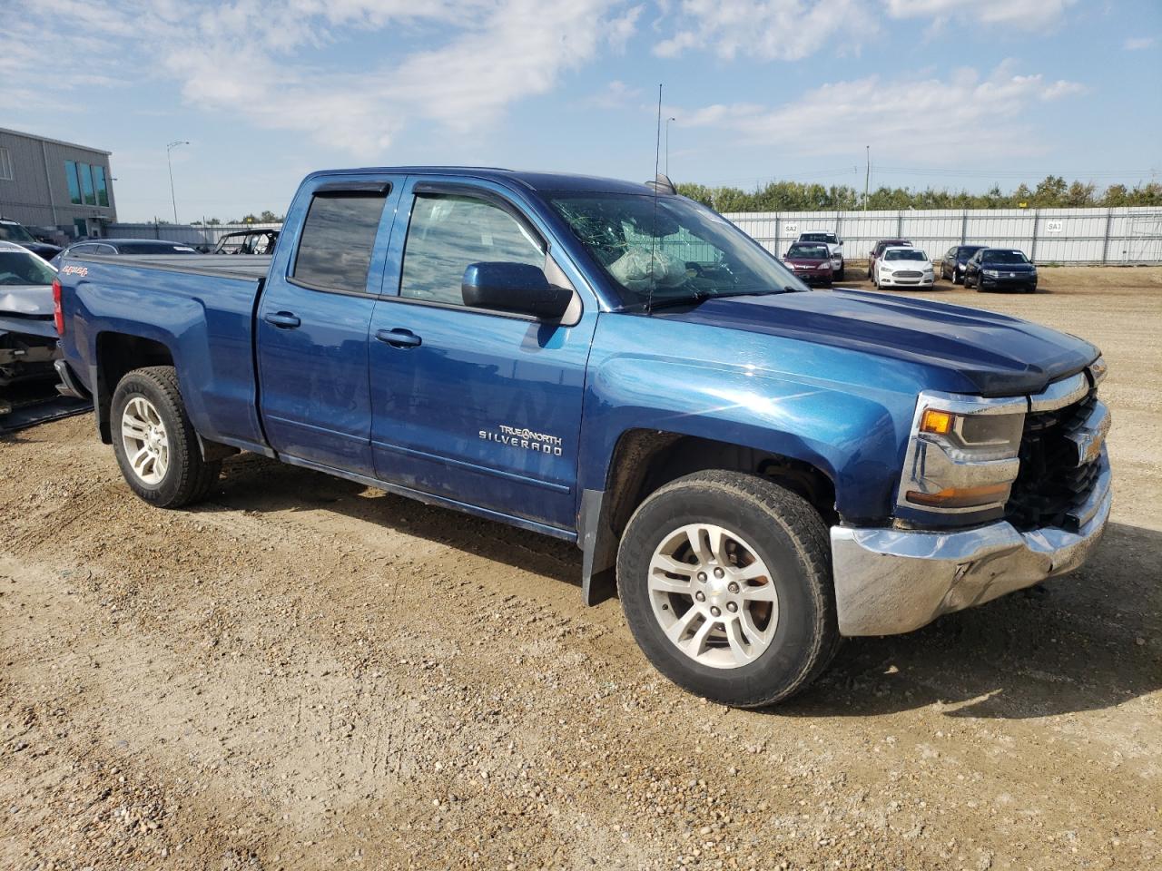 Photo 3 VIN: 1GCVKREC3HZ128747 - CHEVROLET SILVERADO 