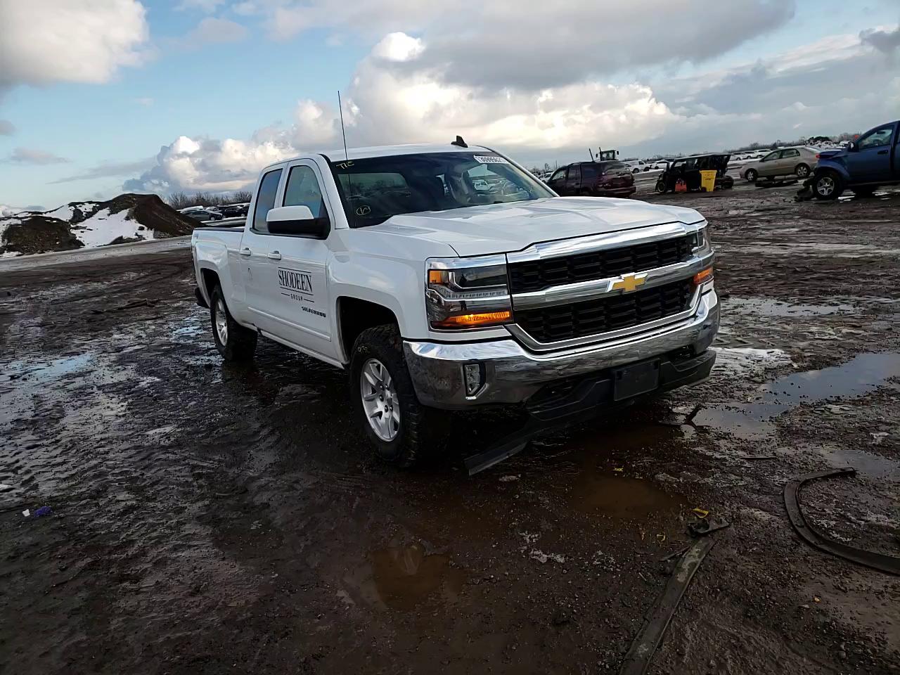 Photo 10 VIN: 1GCVKREC3HZ257670 - CHEVROLET SILVERADO 