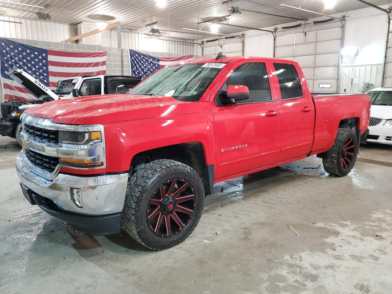 Photo 1 VIN: 1GCVKREC3JZ149569 - CHEVROLET SILVERADO 