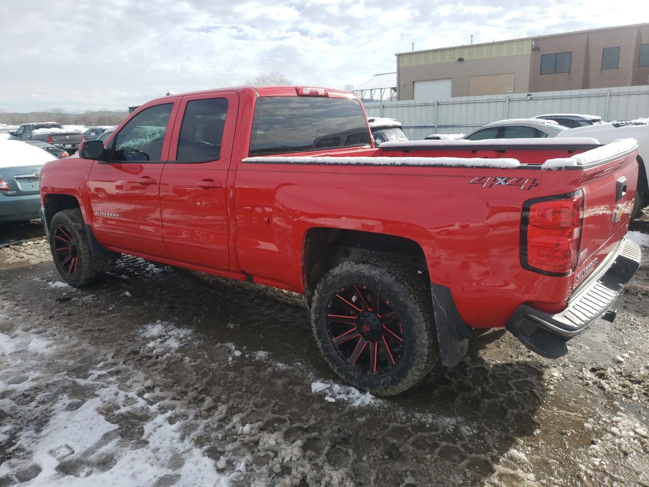 Photo 3 VIN: 1GCVKREC3JZ149569 - CHEVROLET SILVERADO 