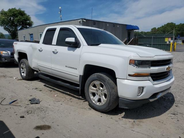 Photo 3 VIN: 1GCVKREC3JZ373909 - CHEVROLET 1500 