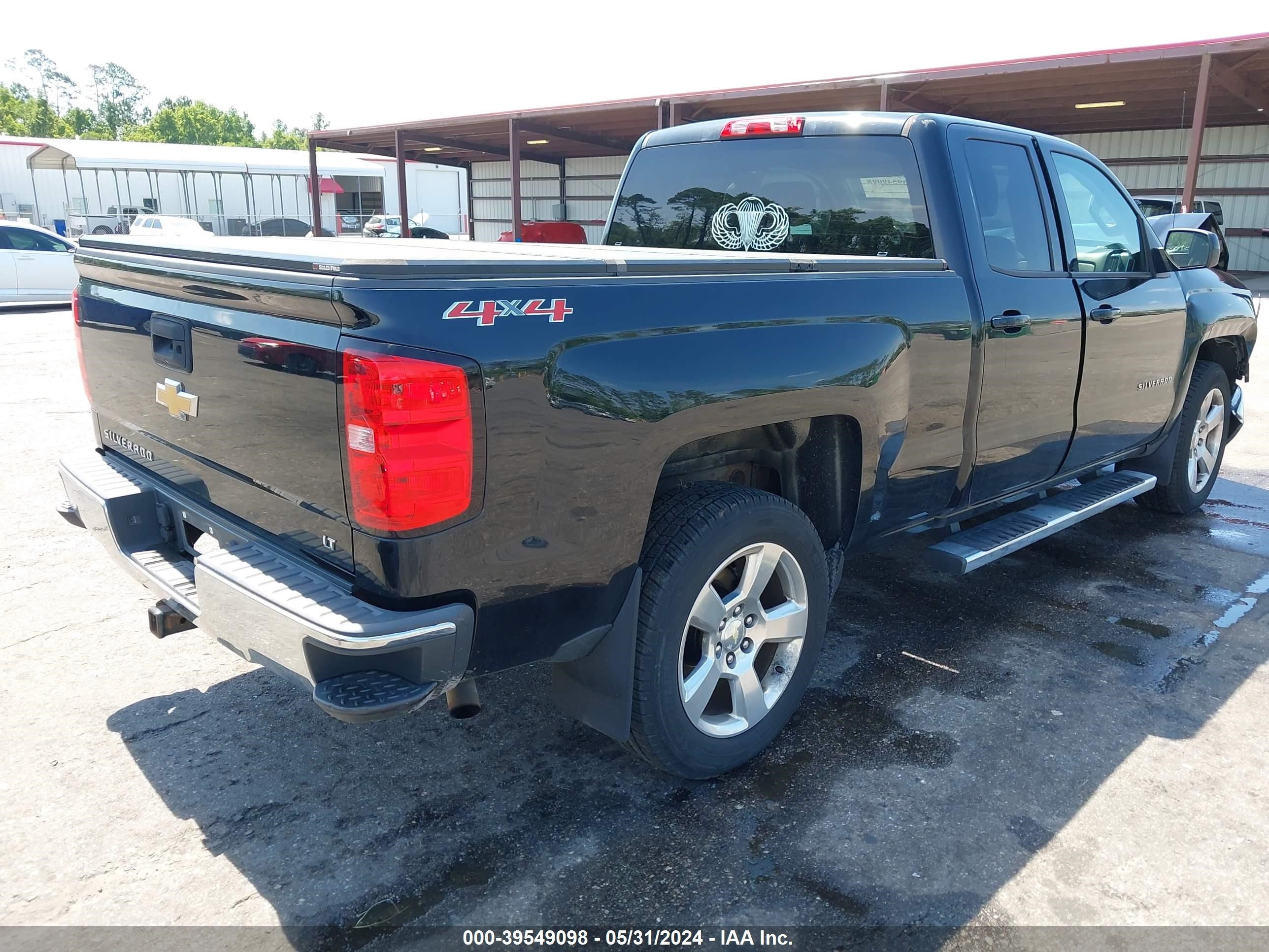 Photo 3 VIN: 1GCVKREC4EZ137159 - CHEVROLET SILVERADO 