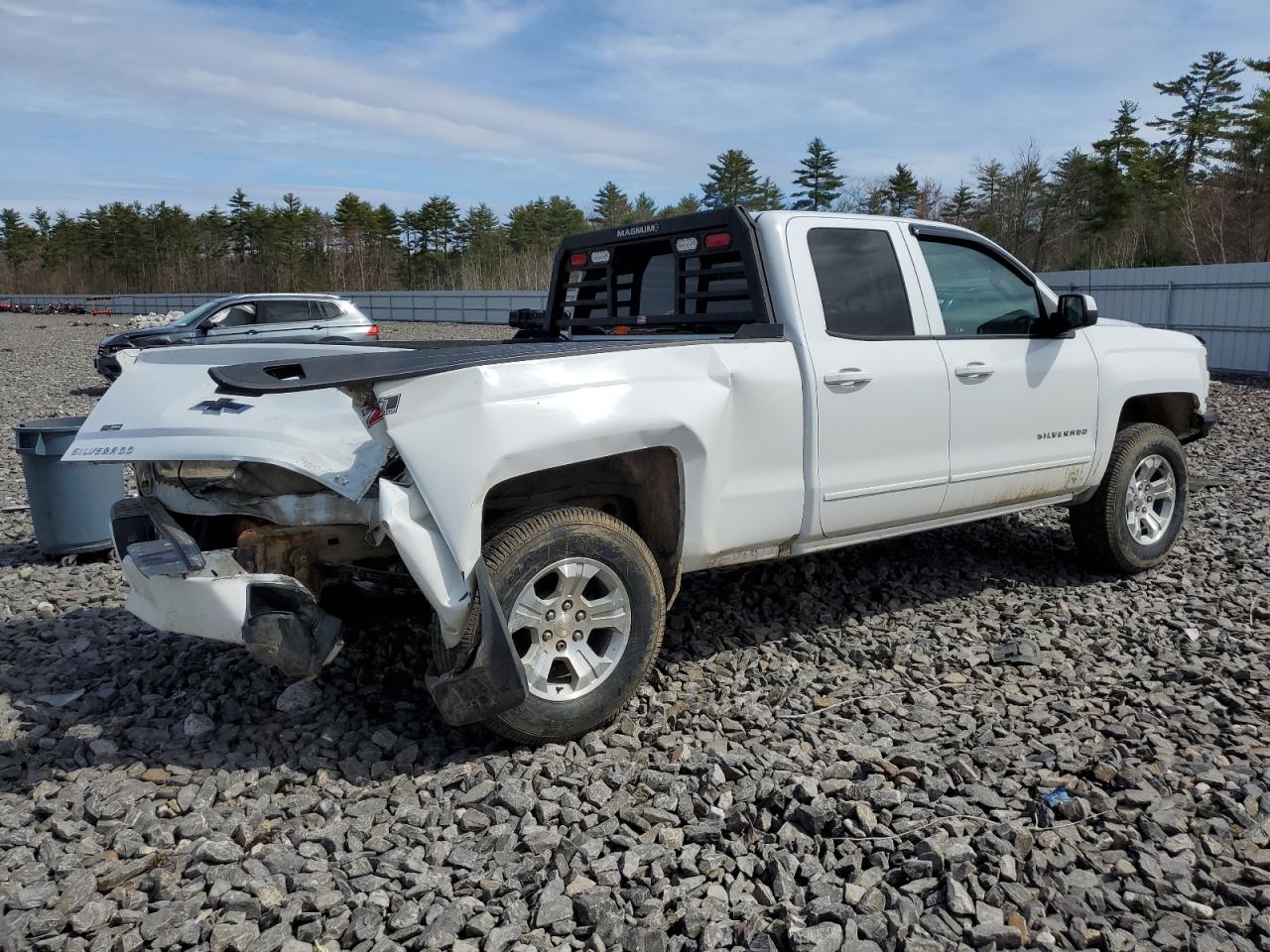 Photo 2 VIN: 1GCVKREC4HZ387909 - CHEVROLET SILVERADO 