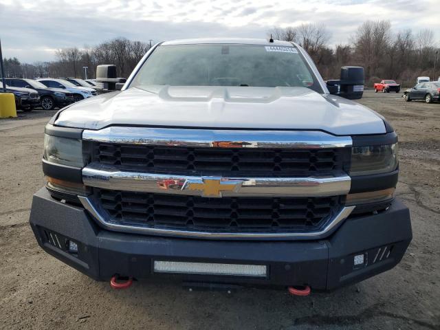 Photo 4 VIN: 1GCVKREC4JZ181821 - CHEVROLET SILVERADO 