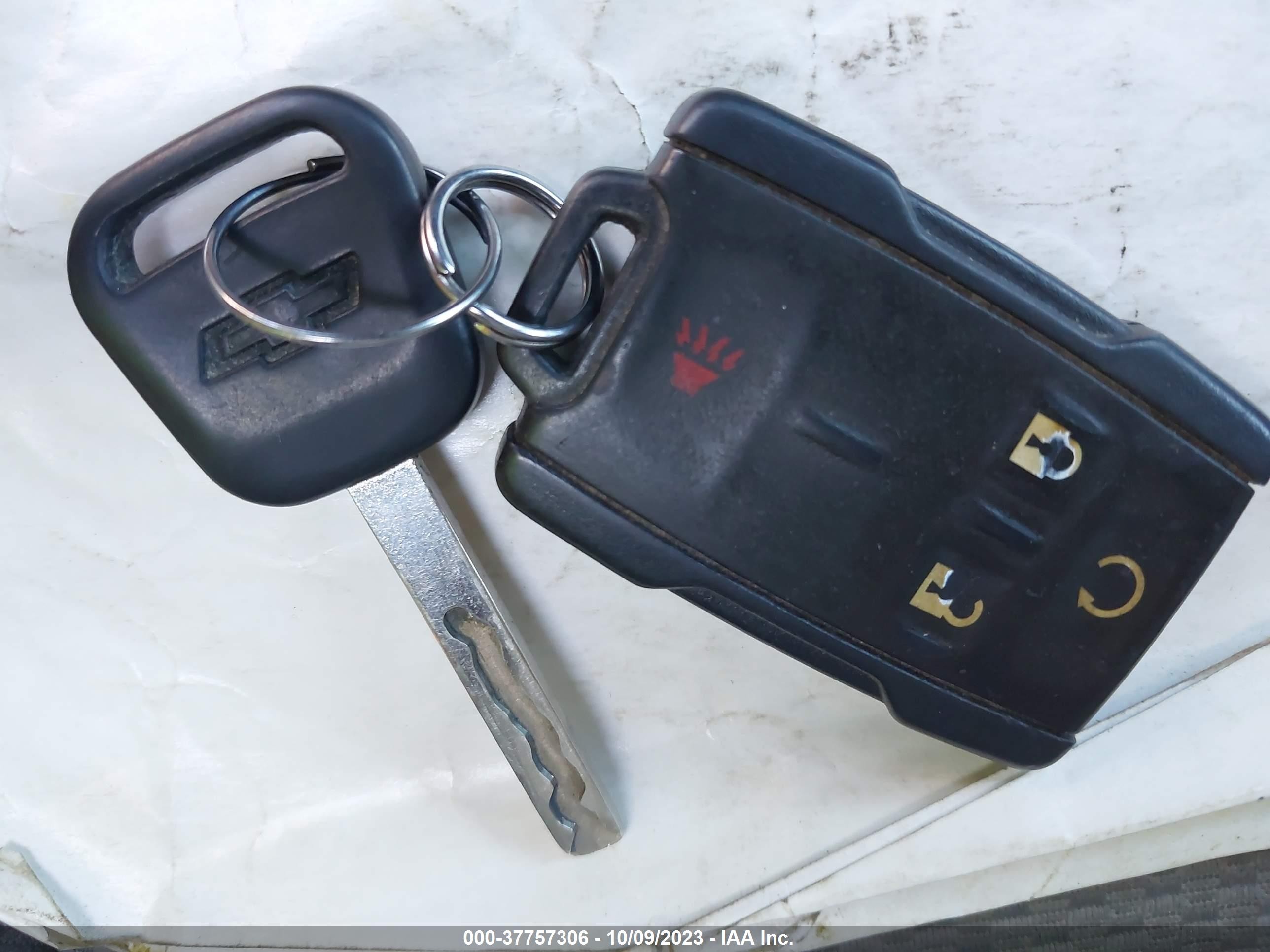 Photo 10 VIN: 1GCVKREC5FZ214722 - CHEVROLET SILVERADO 1500 