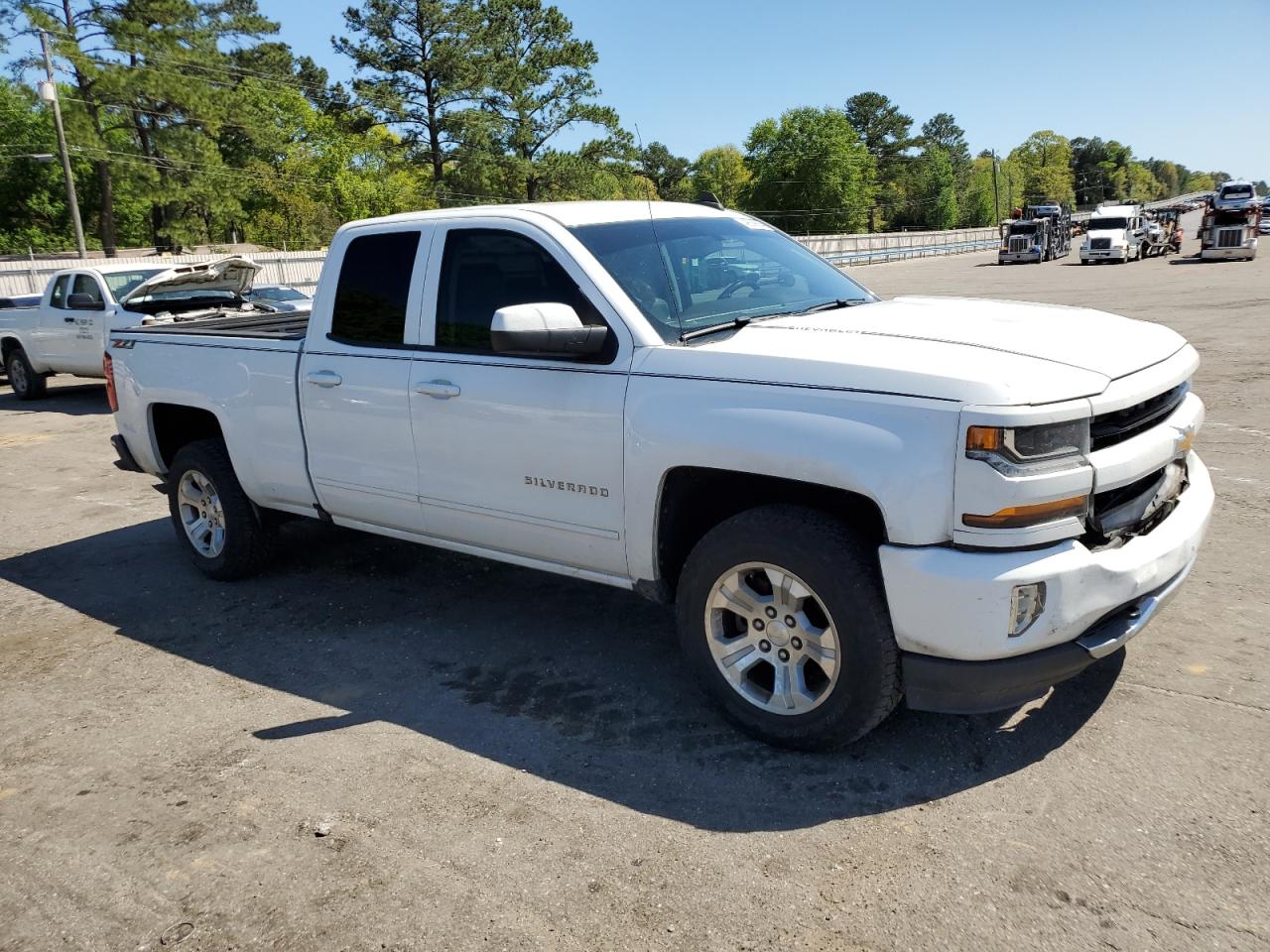 Photo 3 VIN: 1GCVKREC5HZ116874 - CHEVROLET SILVERADO 