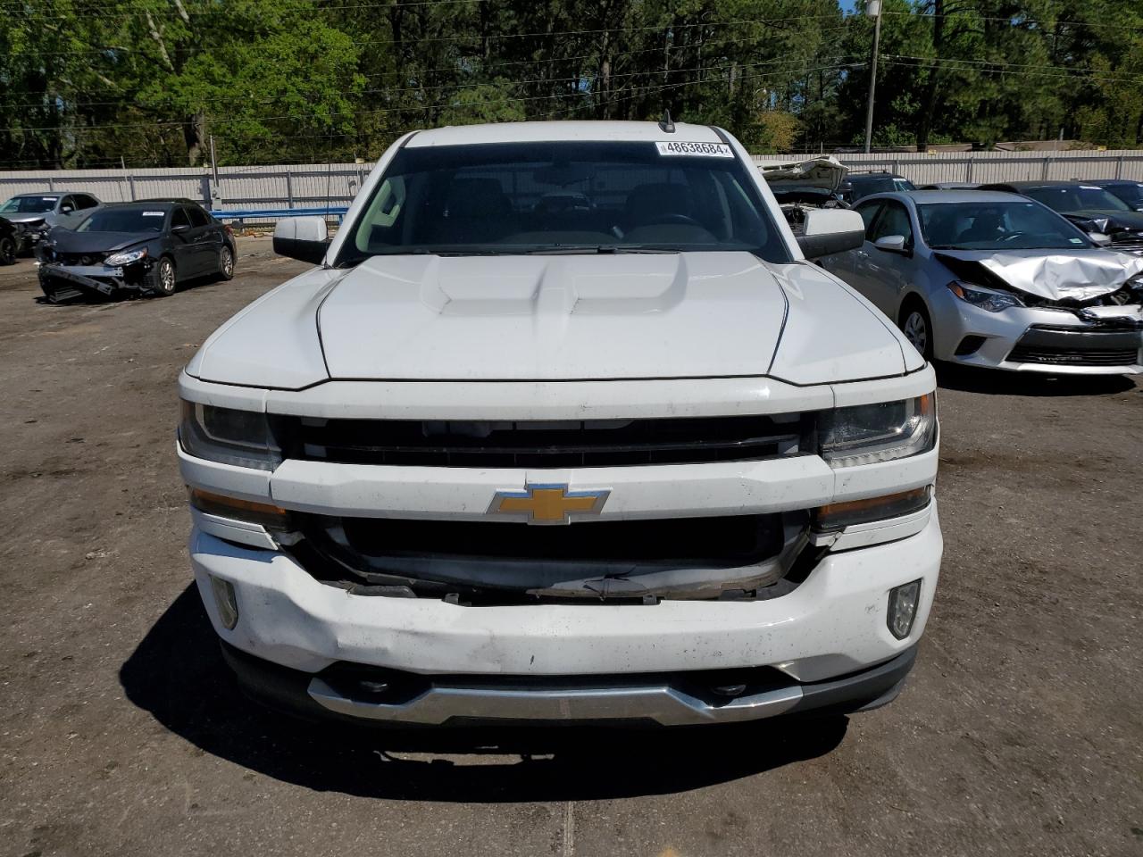 Photo 4 VIN: 1GCVKREC5HZ116874 - CHEVROLET SILVERADO 