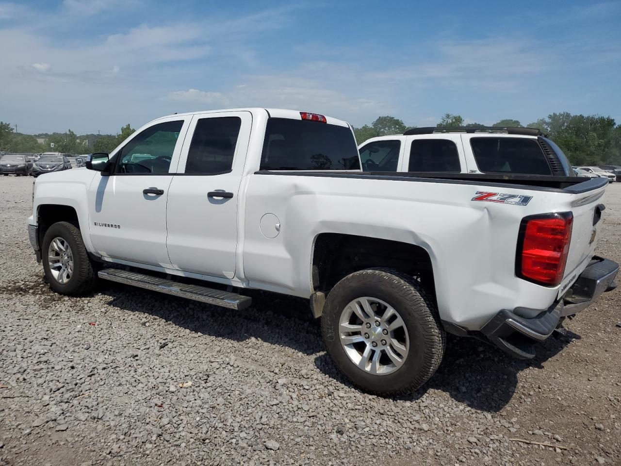 Photo 1 VIN: 1GCVKREC6EZ108083 - CHEVROLET SILVERADO 