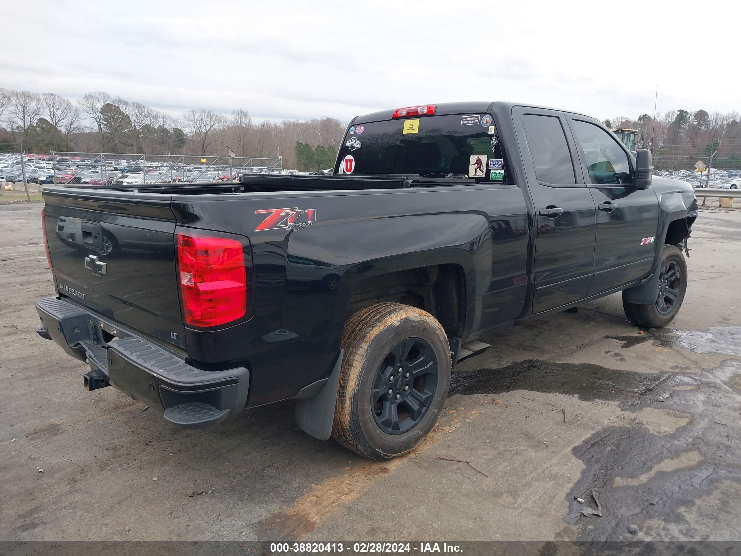 Photo 3 VIN: 1GCVKREC6FZ411706 - CHEVROLET SILVERADO 