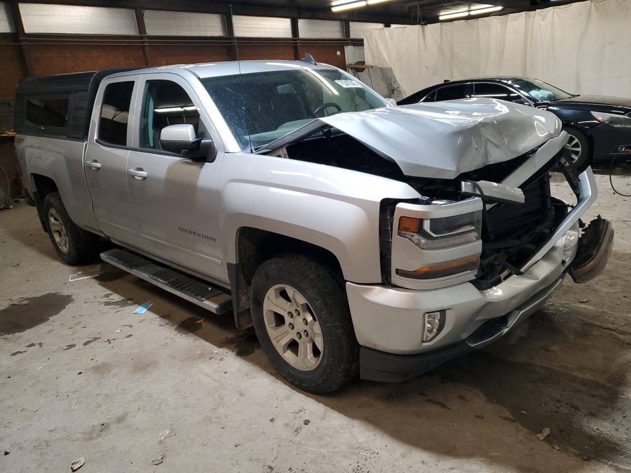 Photo 3 VIN: 1GCVKREC6HZ115717 - CHEVROLET SILVERADO 