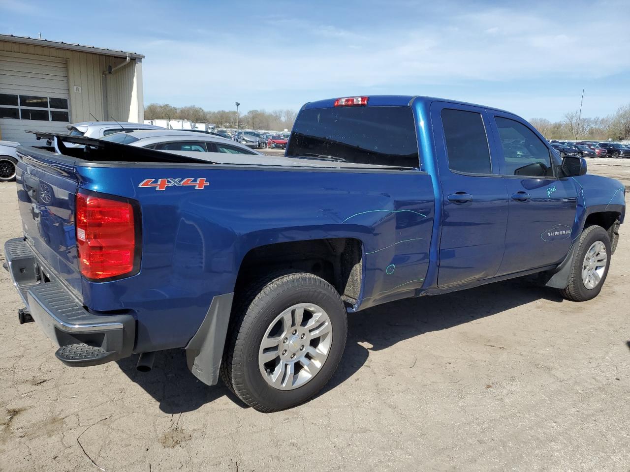 Photo 2 VIN: 1GCVKREC6HZ396806 - CHEVROLET SILVERADO 