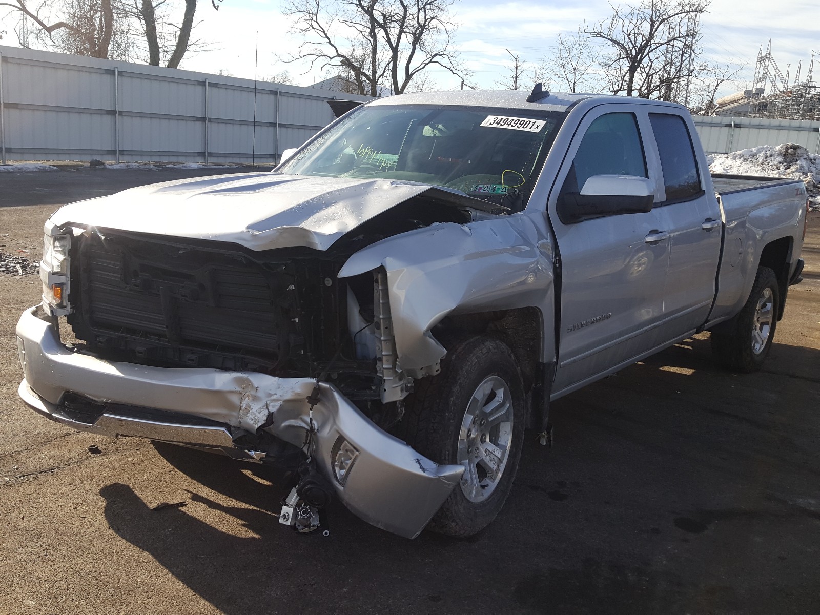 Photo 1 VIN: 1GCVKREC6JZ317415 - CHEVROLET SILVERADO 