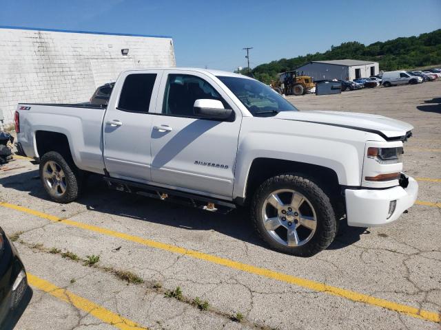 Photo 3 VIN: 1GCVKREC7GZ250168 - CHEVROLET SILVERADO 