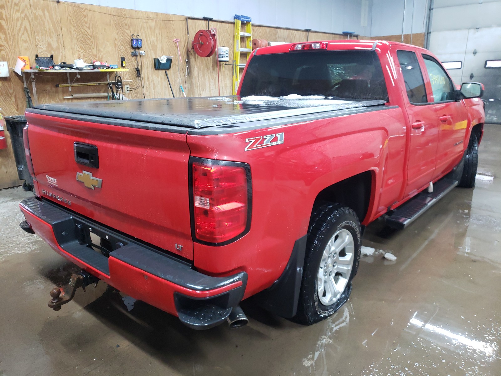 Photo 3 VIN: 1GCVKREC7GZ296941 - CHEVROLET SILVERADO 