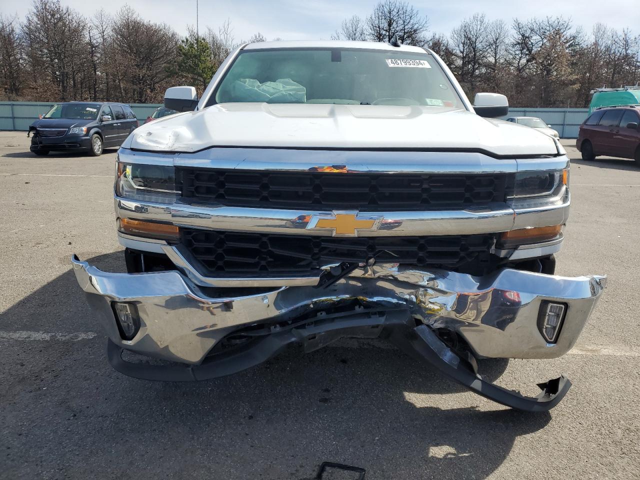 Photo 4 VIN: 1GCVKREC7JZ360340 - CHEVROLET SILVERADO 