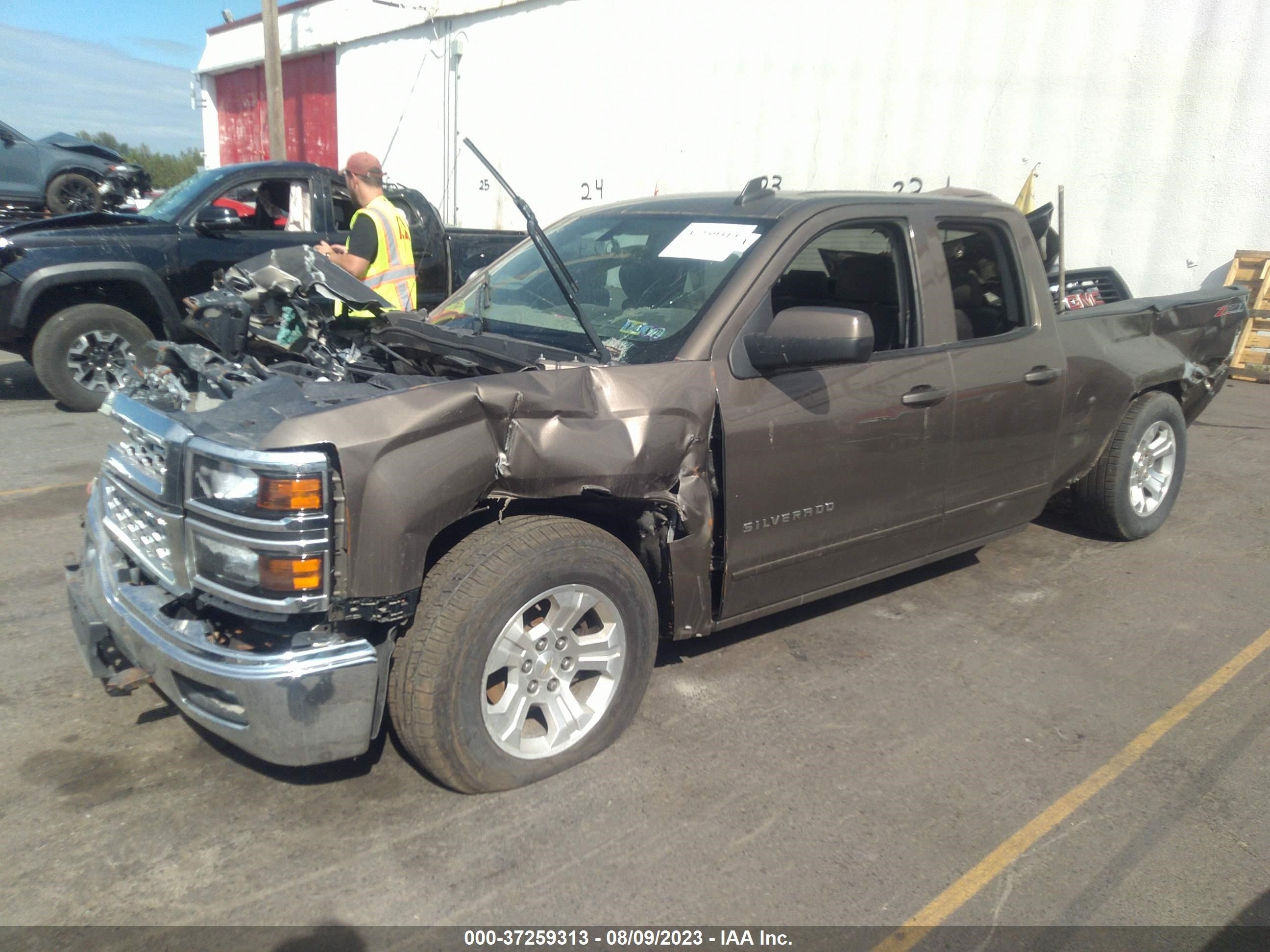 Photo 1 VIN: 1GCVKREC8FZ248895 - CHEVROLET SILVERADO 