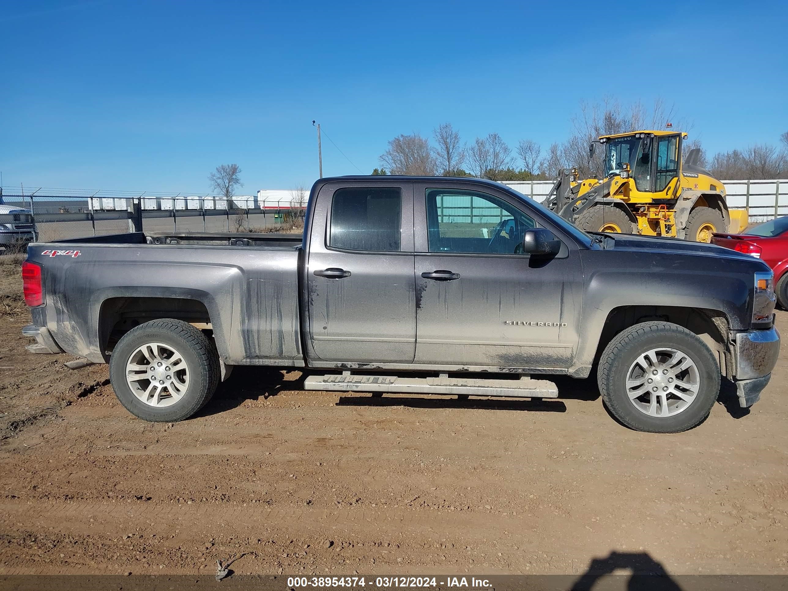 Photo 12 VIN: 1GCVKREC8GZ164111 - CHEVROLET SILVERADO 