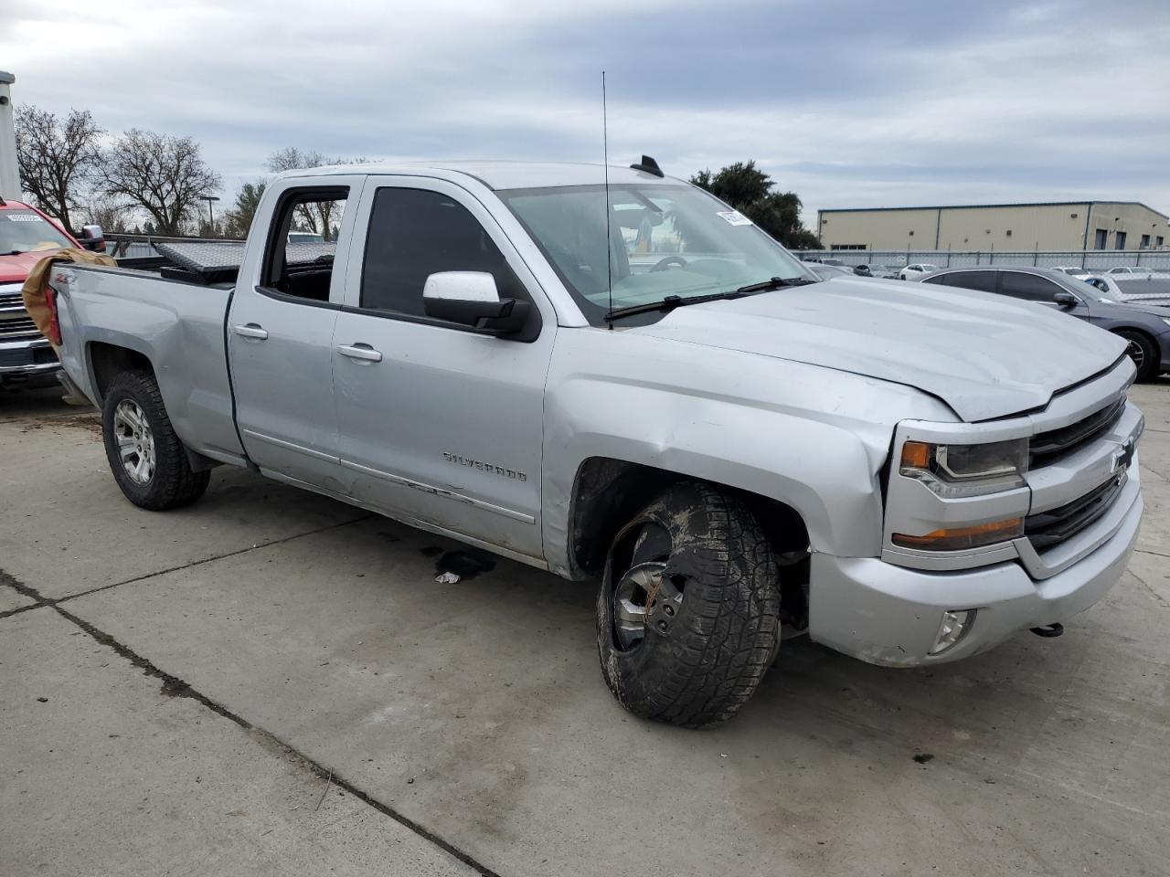 Photo 3 VIN: 1GCVKREC8GZ244363 - CHEVROLET SILVERADO 