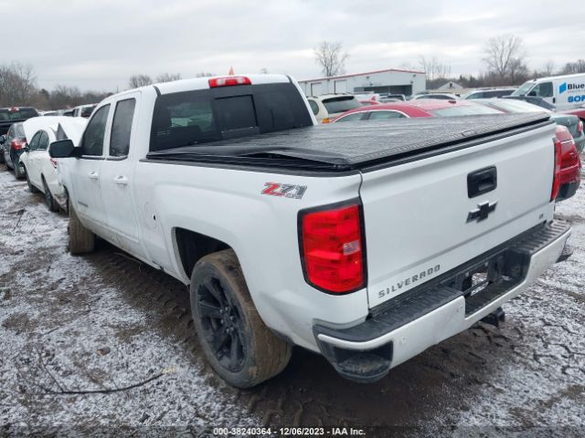 Photo 2 VIN: 1GCVKREC8HZ393440 - CHEVROLET SILVERADO 1500 