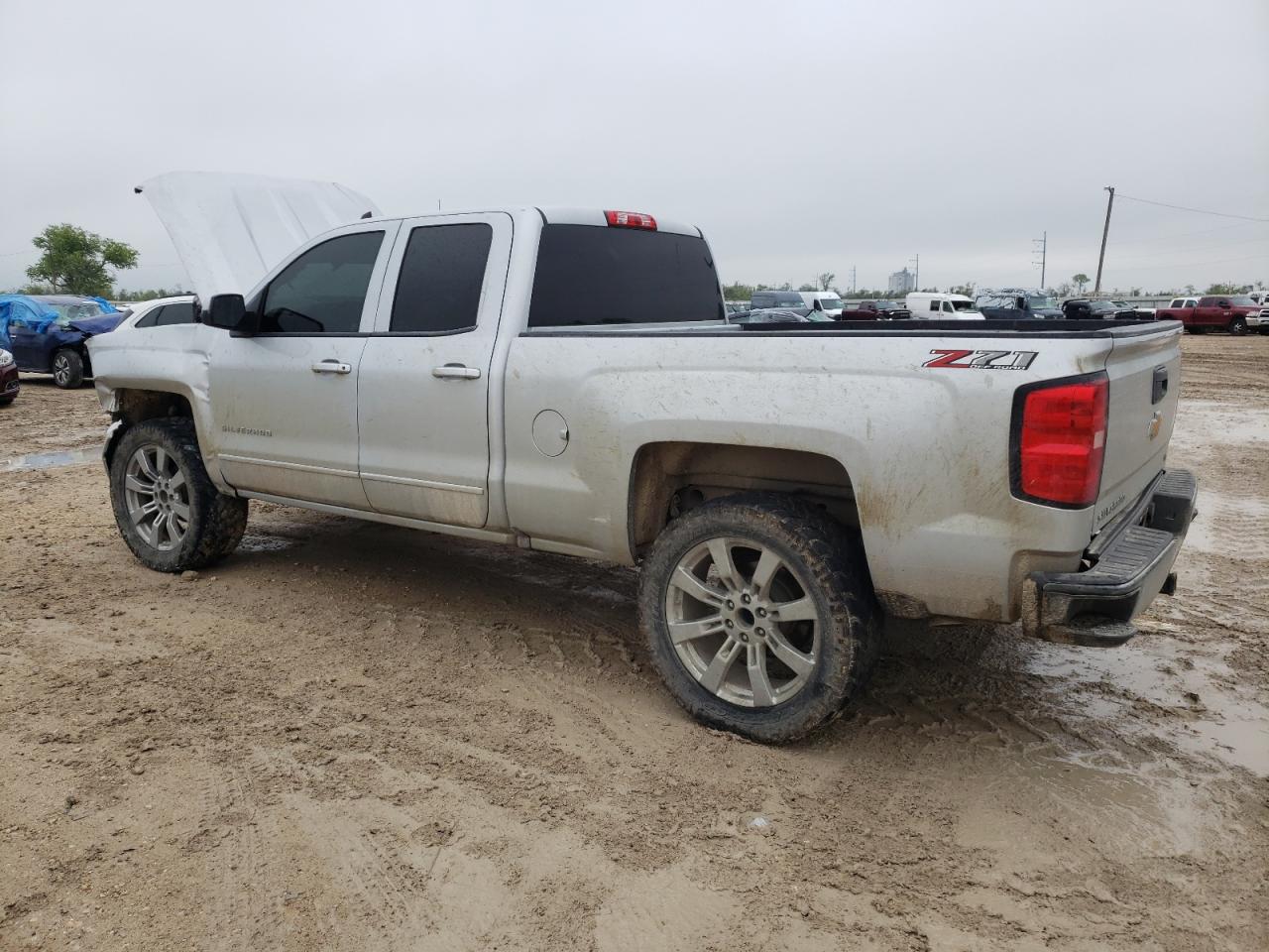 Photo 1 VIN: 1GCVKREC8JZ199514 - CHEVROLET SILVERADO 