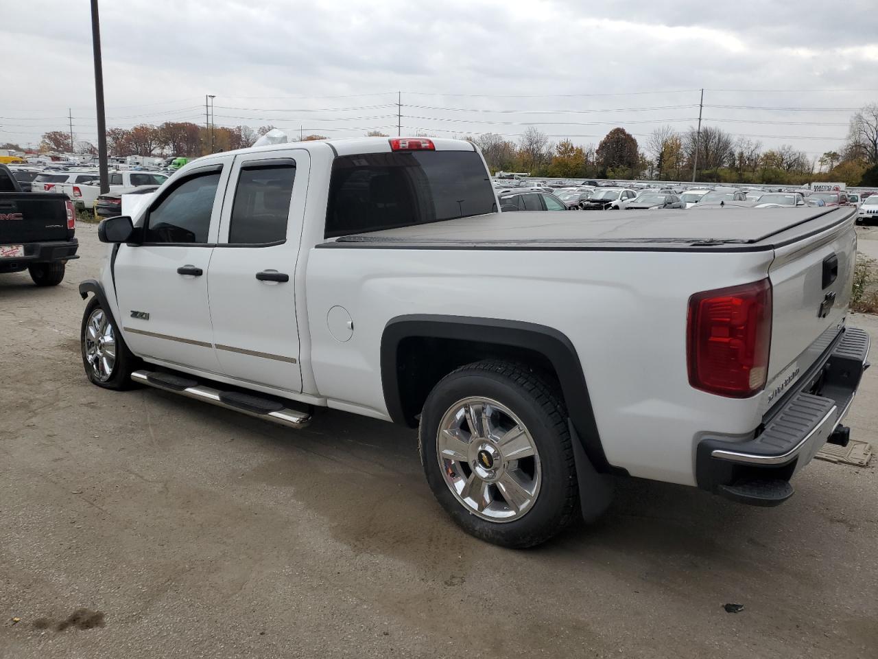 Photo 1 VIN: 1GCVKREC9EZ175762 - CHEVROLET SILVERADO 