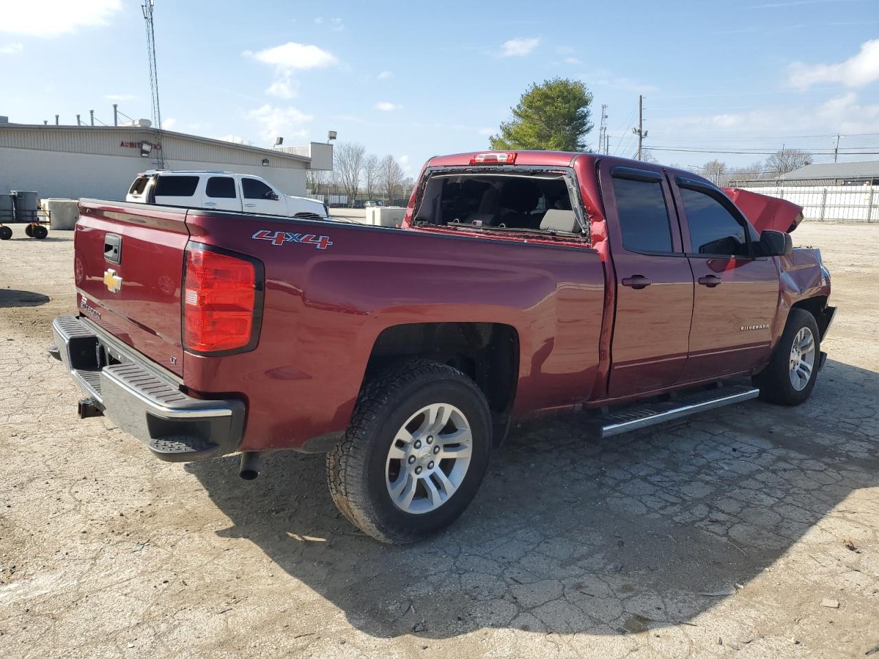 Photo 2 VIN: 1GCVKREC9HZ301638 - CHEVROLET SILVERADO 