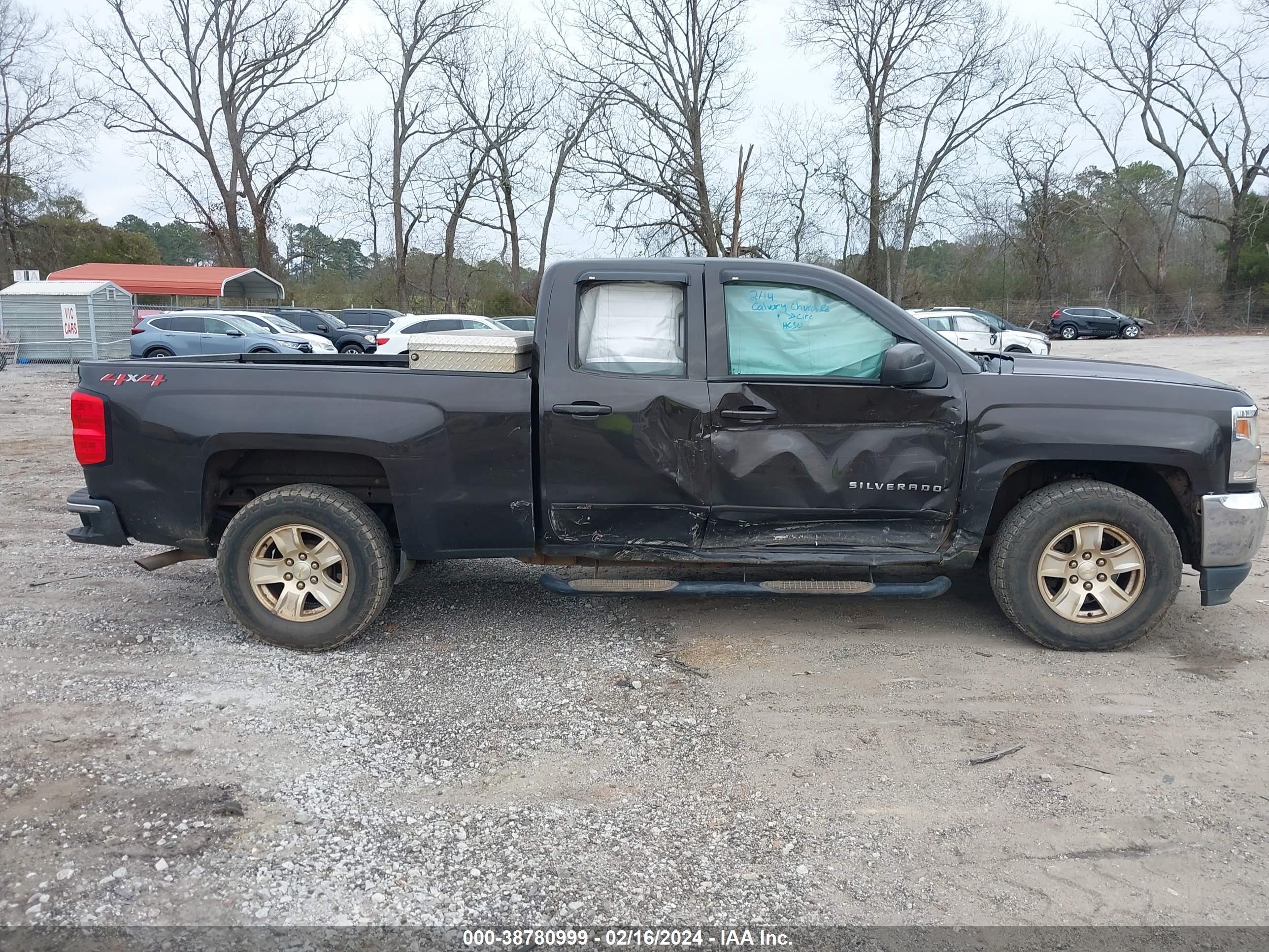 Photo 12 VIN: 1GCVKREC9JZ171575 - CHEVROLET SILVERADO 