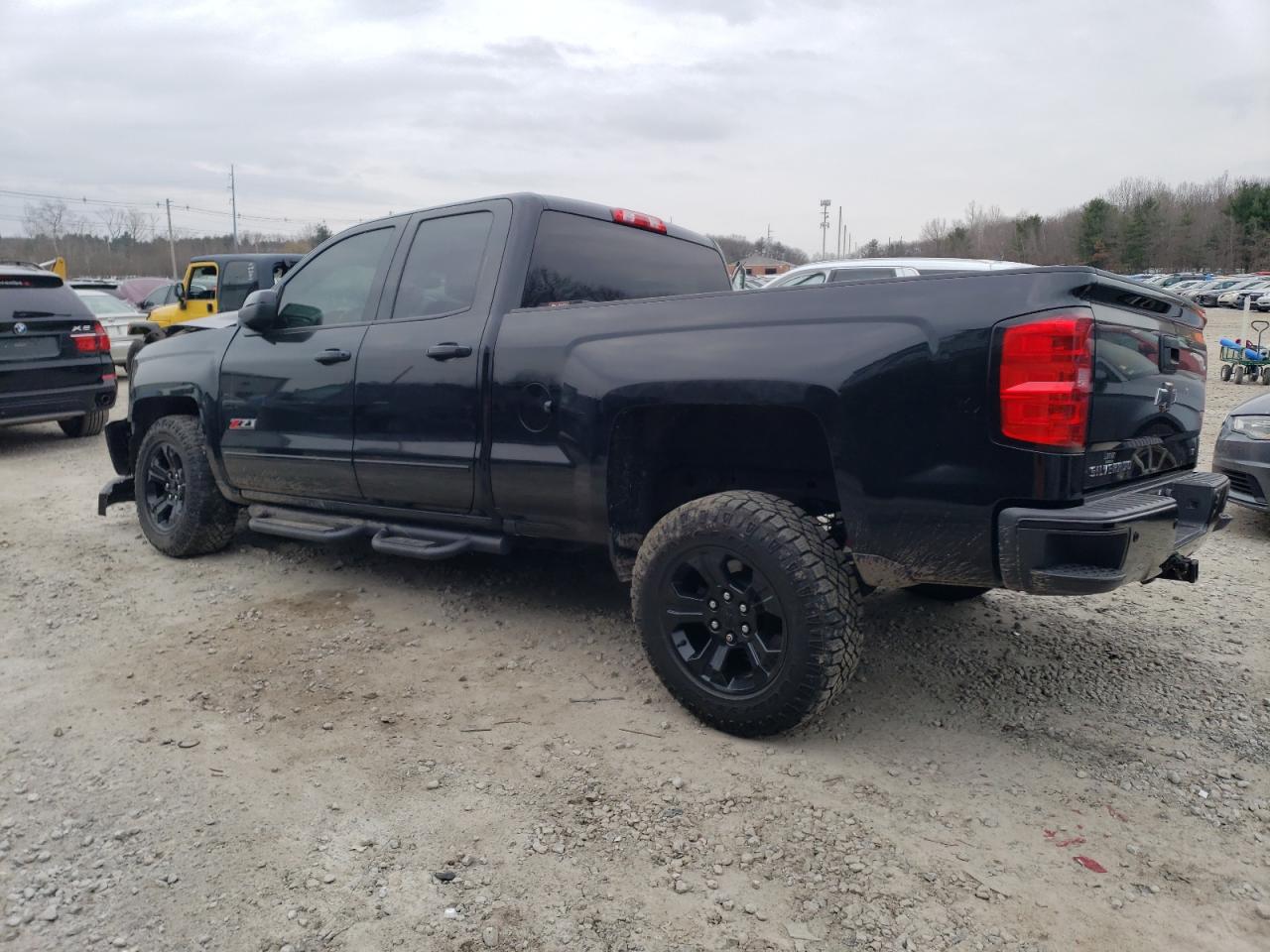 Photo 1 VIN: 1GCVKREC9JZ357410 - CHEVROLET SILVERADO 