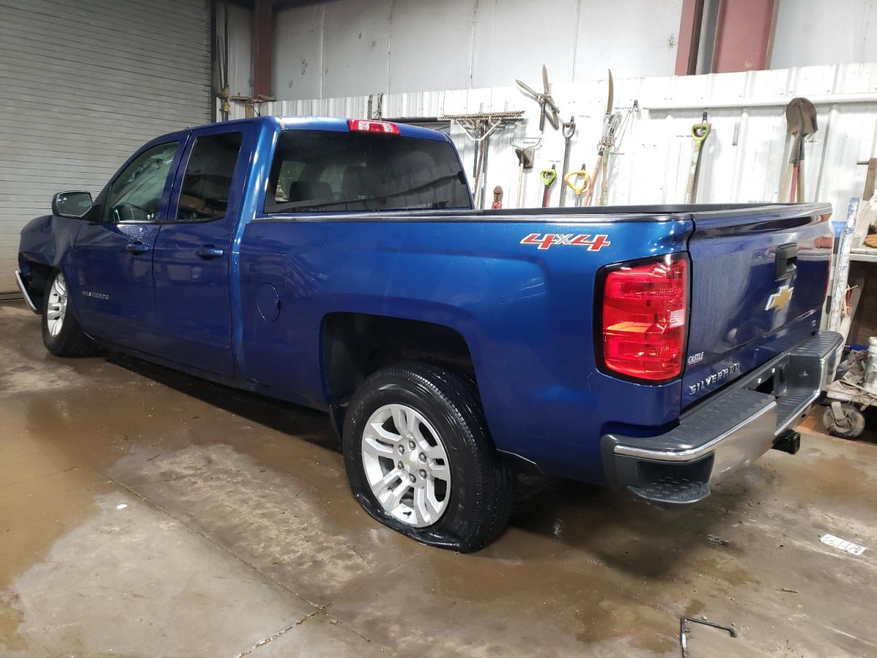 Photo 1 VIN: 1GCVKRECXHZ100735 - CHEVROLET SILVERADO 