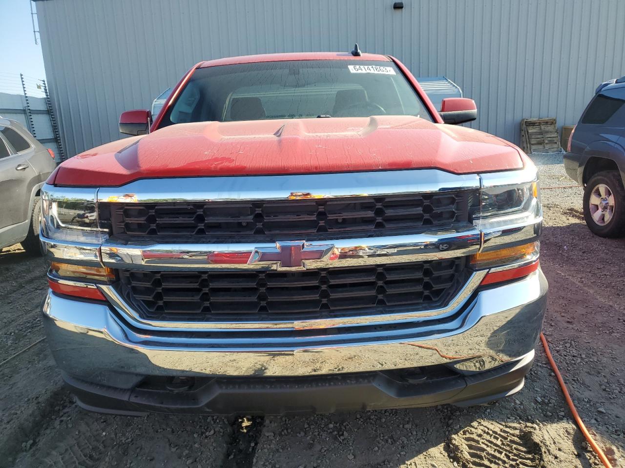 Photo 4 VIN: 1GCVKRECXJZ137449 - CHEVROLET SILVERADO 