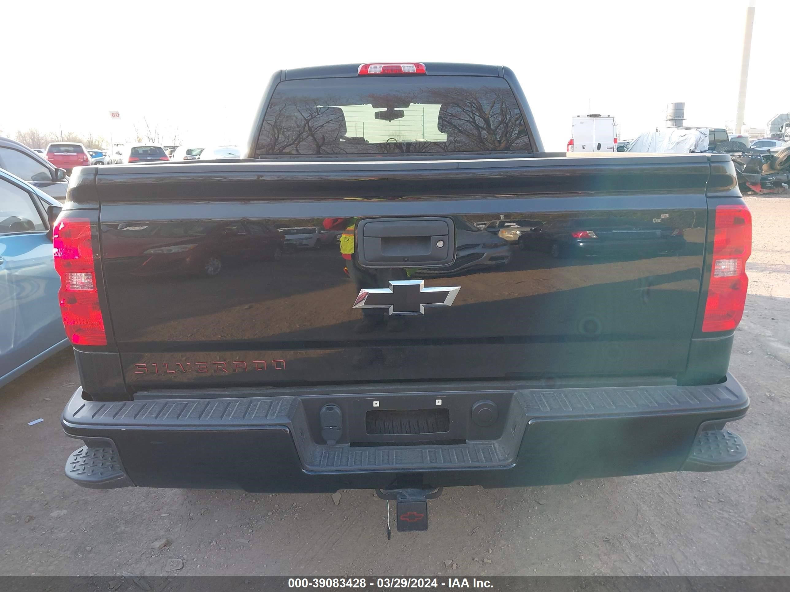 Photo 15 VIN: 1GCVKRECXJZ179698 - CHEVROLET SILVERADO 