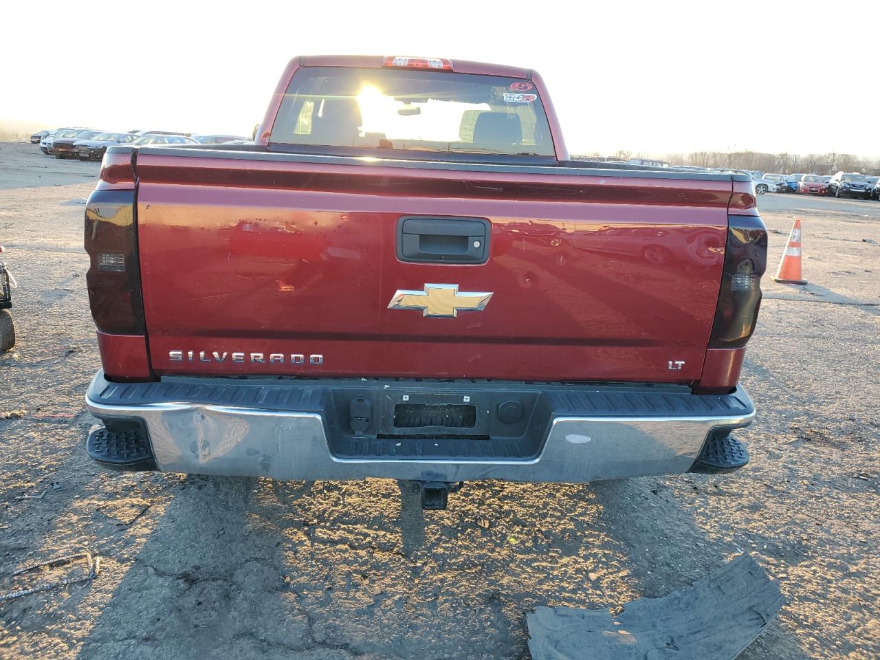 Photo 5 VIN: 1GCVKREH2JZ296428 - CHEVROLET SILVERADO 