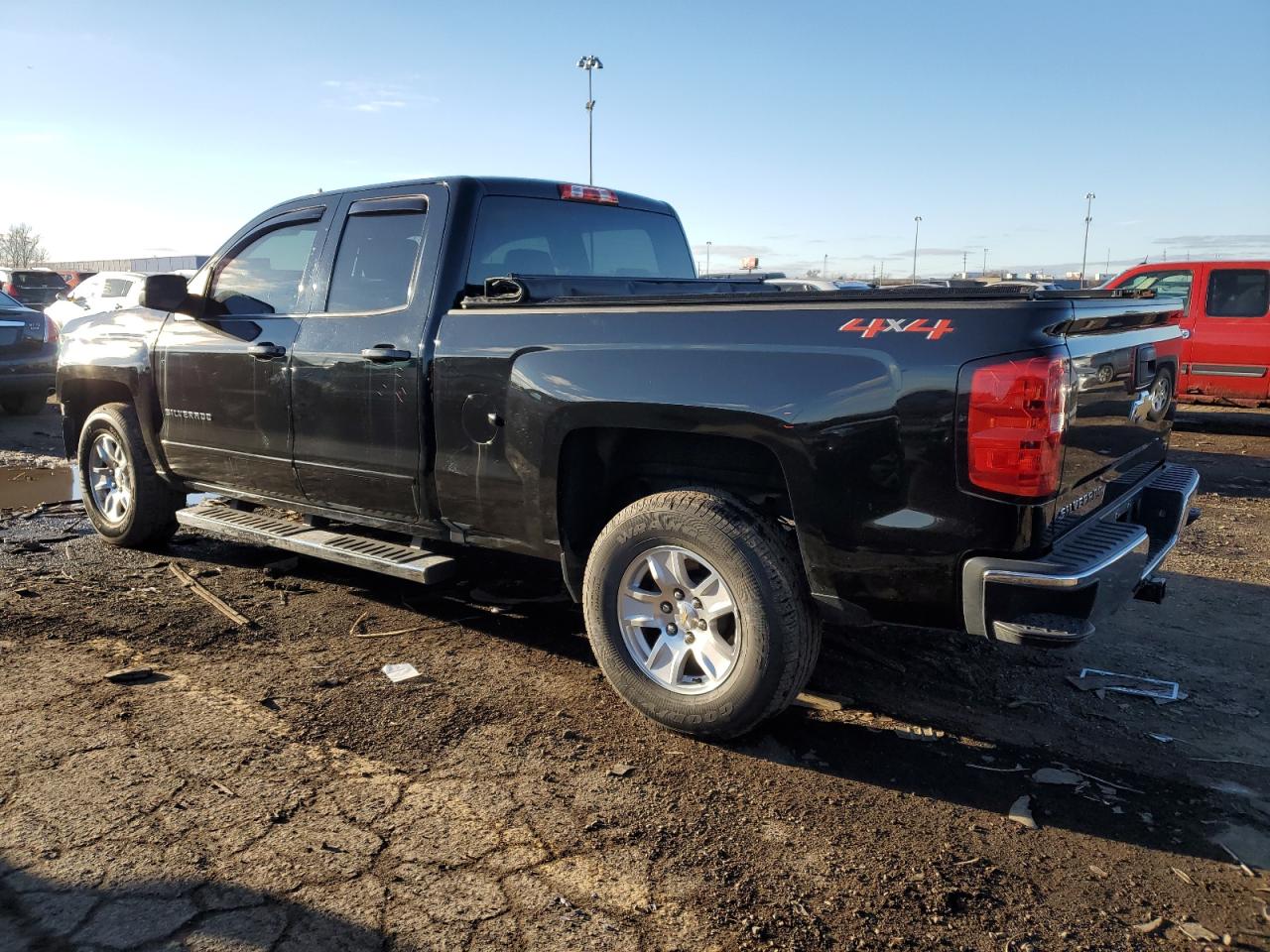 Photo 1 VIN: 1GCVKREH3JZ107379 - CHEVROLET SILVERADO 