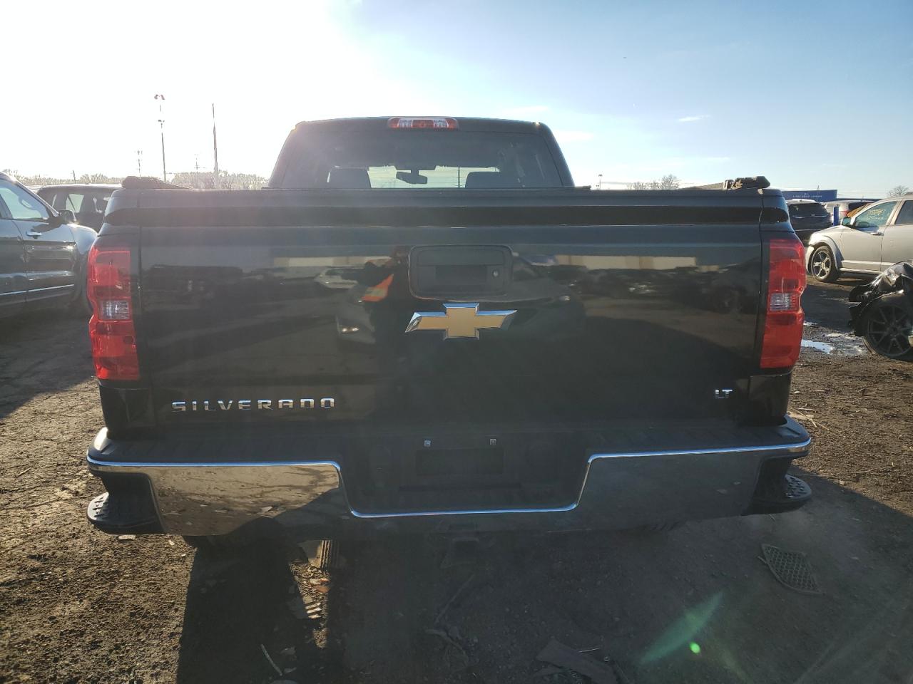 Photo 5 VIN: 1GCVKREH3JZ107379 - CHEVROLET SILVERADO 