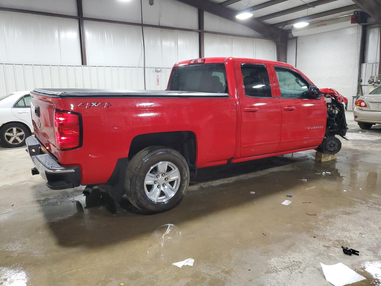 Photo 2 VIN: 1GCVKREH3JZ371055 - CHEVROLET SILVERADO 