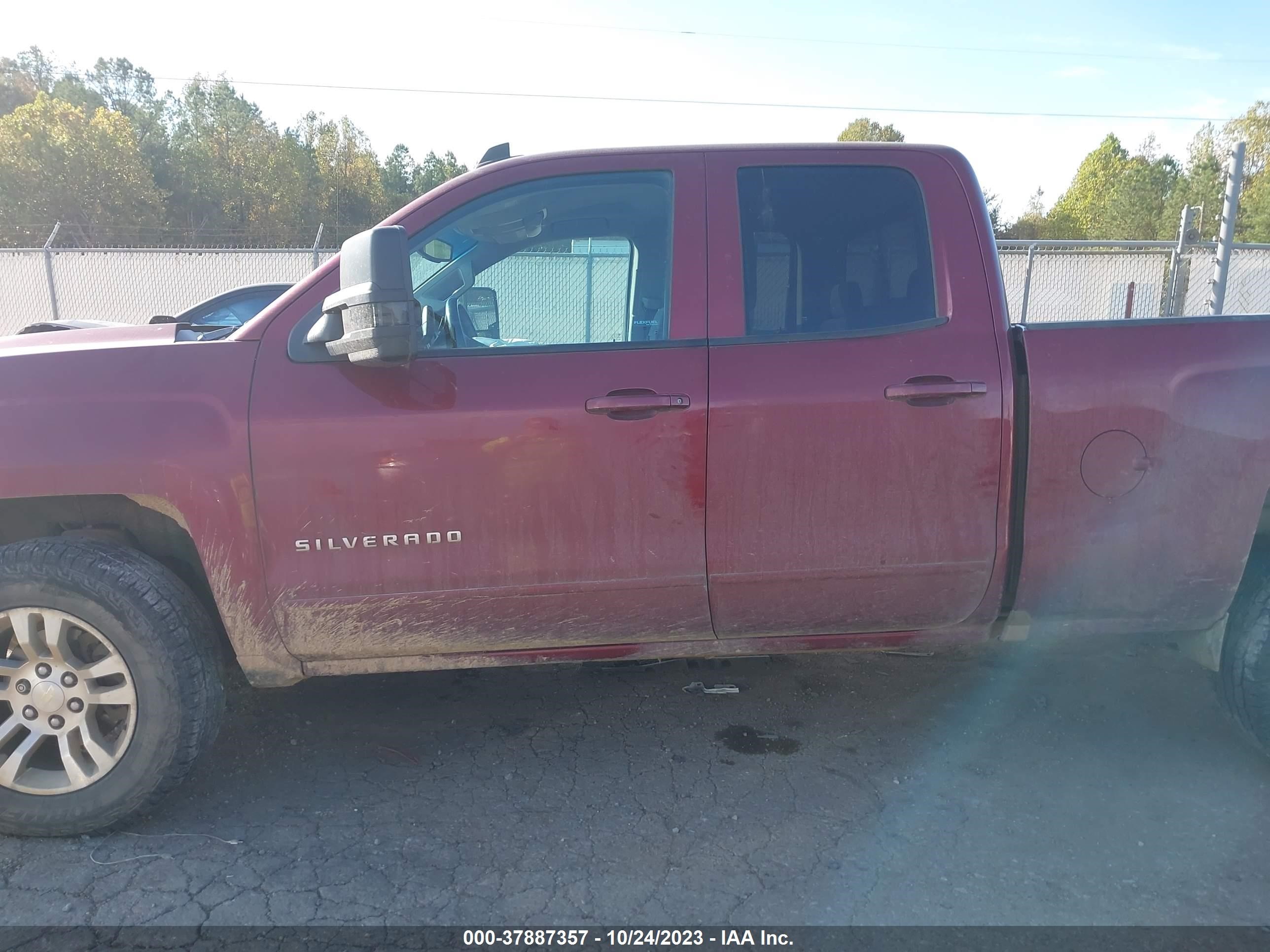 Photo 13 VIN: 1GCVKREH5GZ369445 - CHEVROLET SILVERADO 