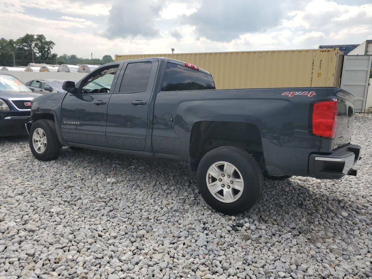 Photo 1 VIN: 1GCVKREH5HZ327908 - CHEVROLET SILVERADO 