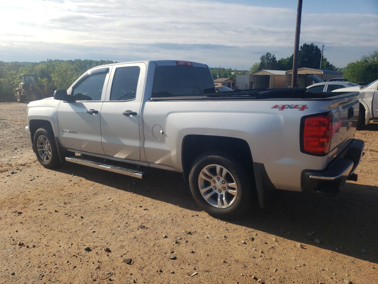 Photo 1 VIN: 1GCVKREH6EZ176623 - CHEVROLET SILVERADO 