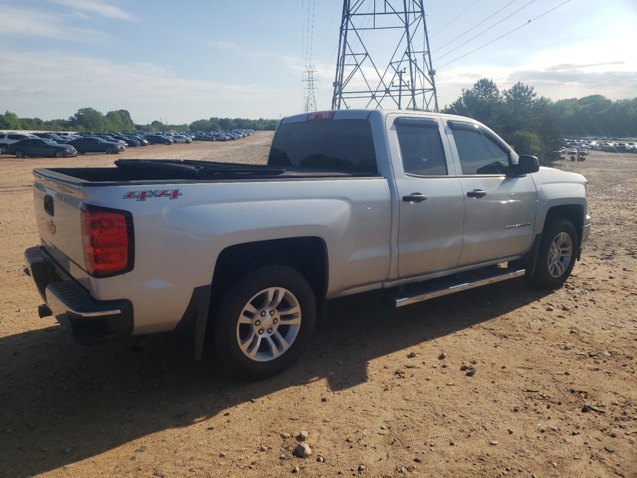 Photo 2 VIN: 1GCVKREH6EZ176623 - CHEVROLET SILVERADO 