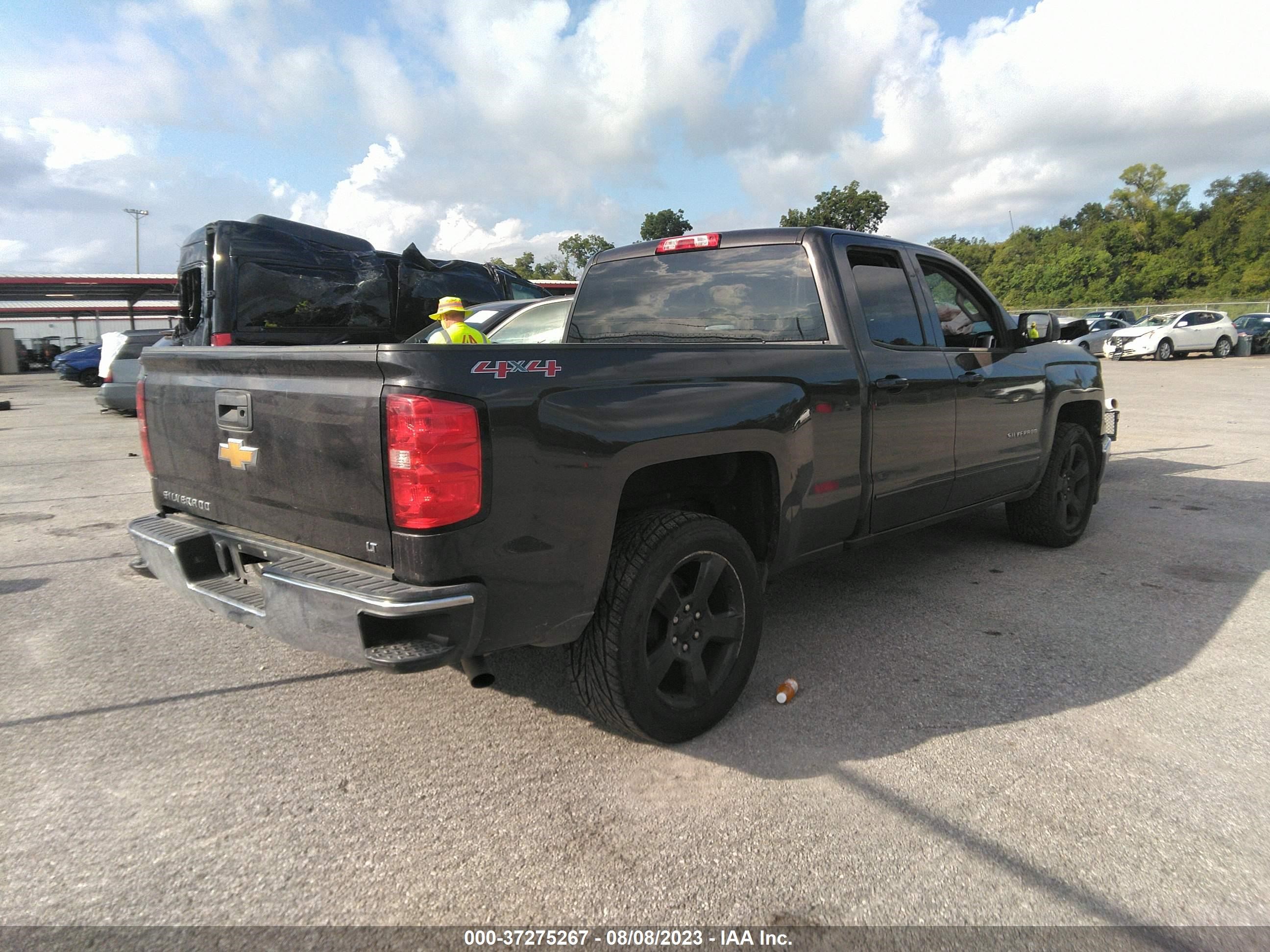 Photo 3 VIN: 1GCVKREH6FZ269109 - CHEVROLET SILVERADO 