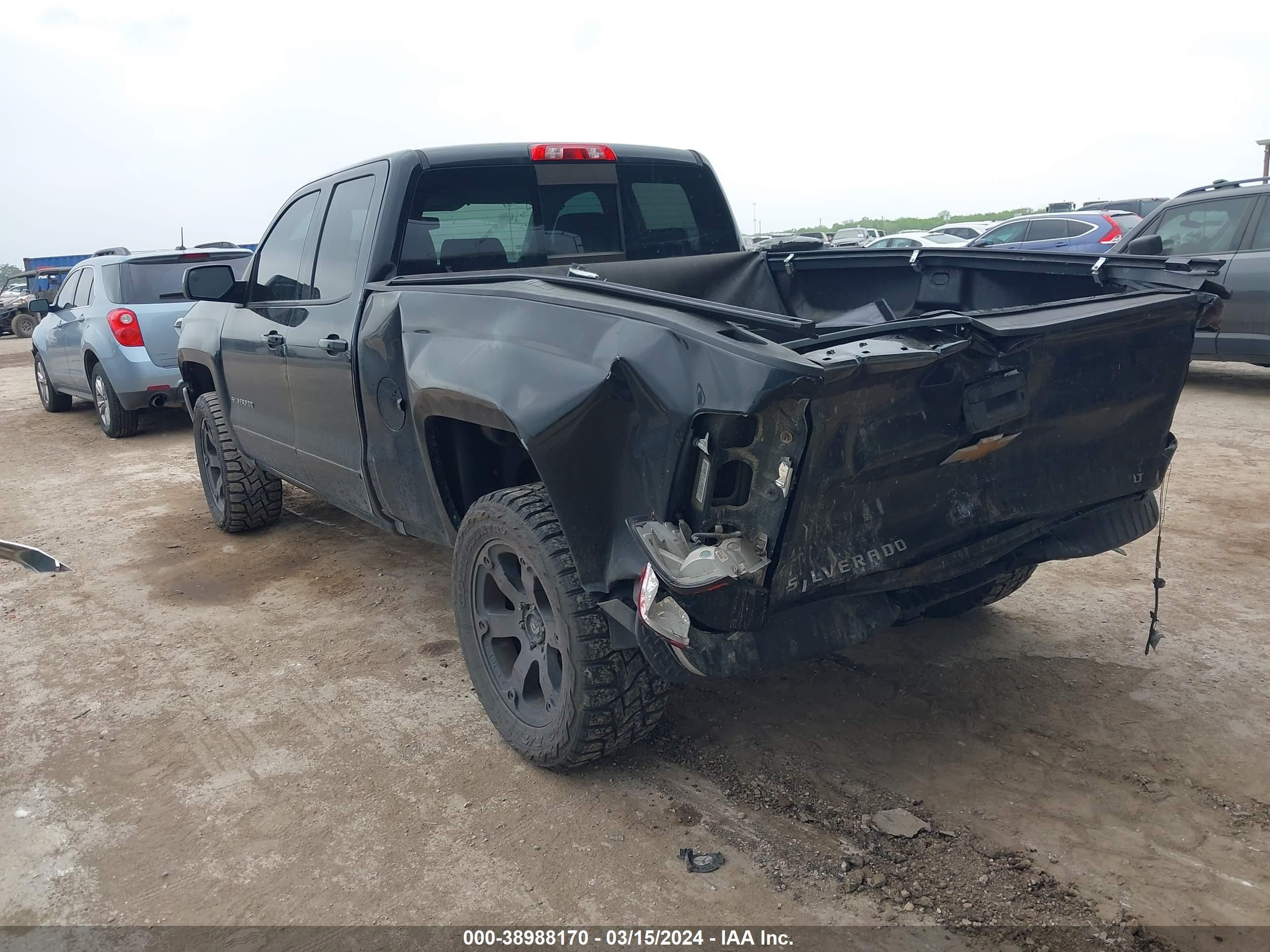 Photo 2 VIN: 1GCVKREH6GZ127442 - CHEVROLET SILVERADO 