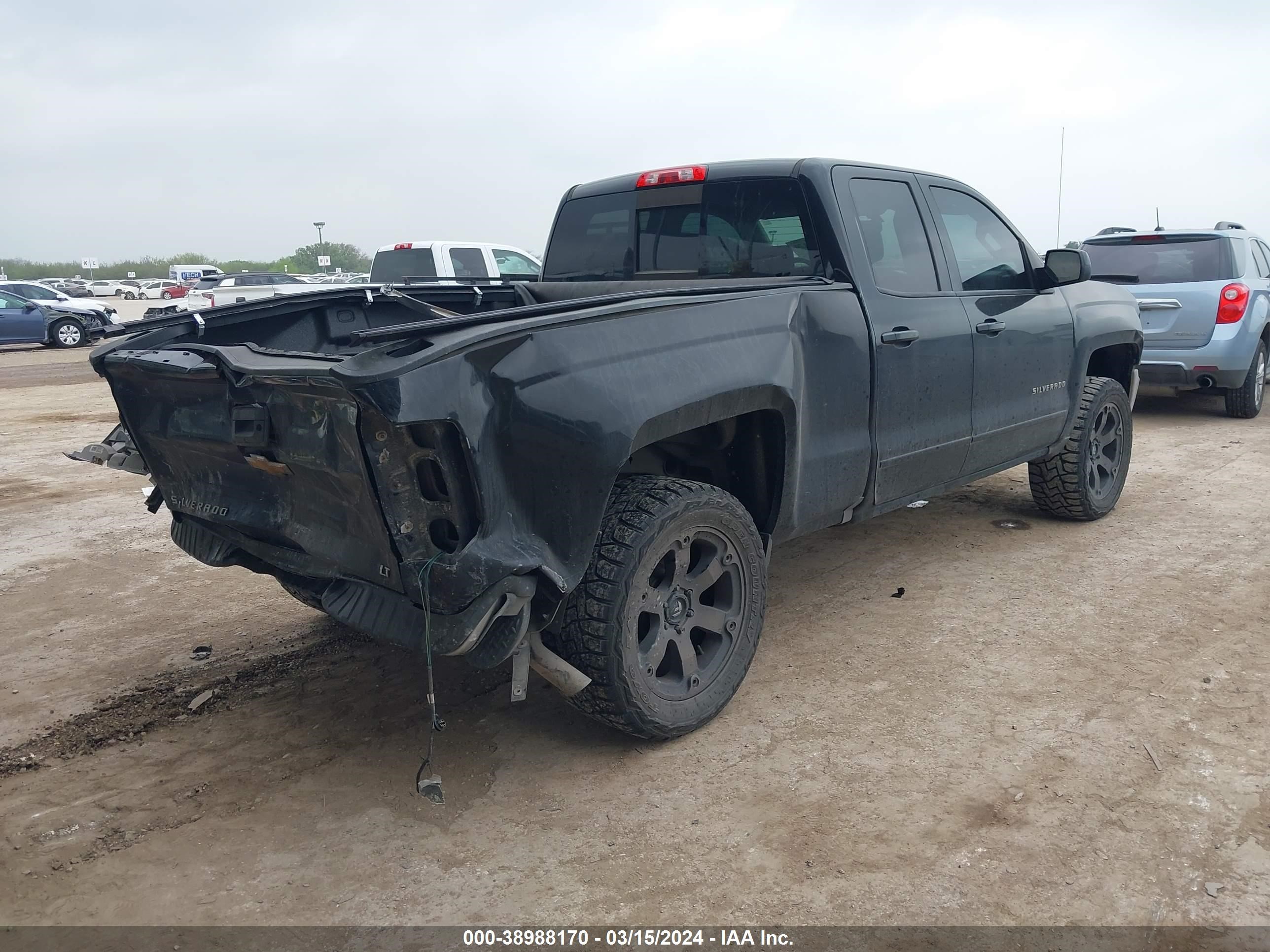 Photo 3 VIN: 1GCVKREH6GZ127442 - CHEVROLET SILVERADO 