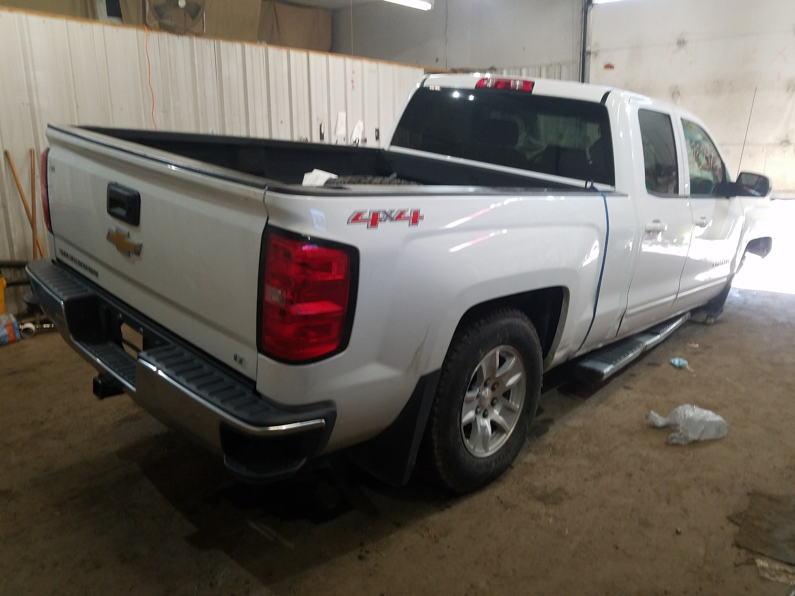 Photo 3 VIN: 1GCVKREH7FZ395849 - CHEVROLET SILVERADO 