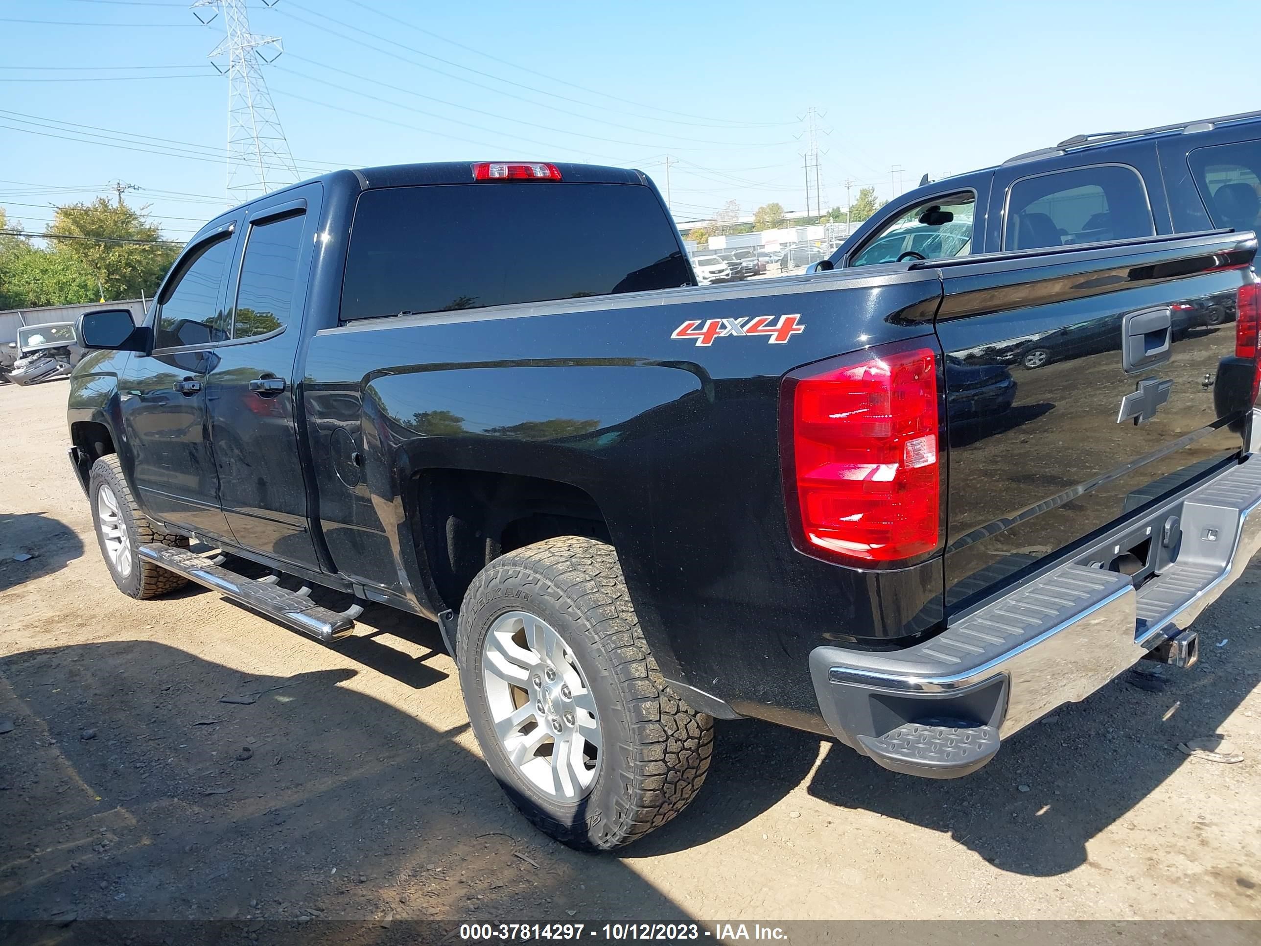 Photo 2 VIN: 1GCVKREH9GZ246327 - CHEVROLET SILVERADO 